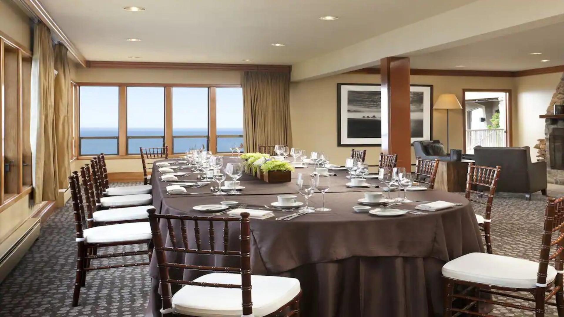 Yankee Point Room