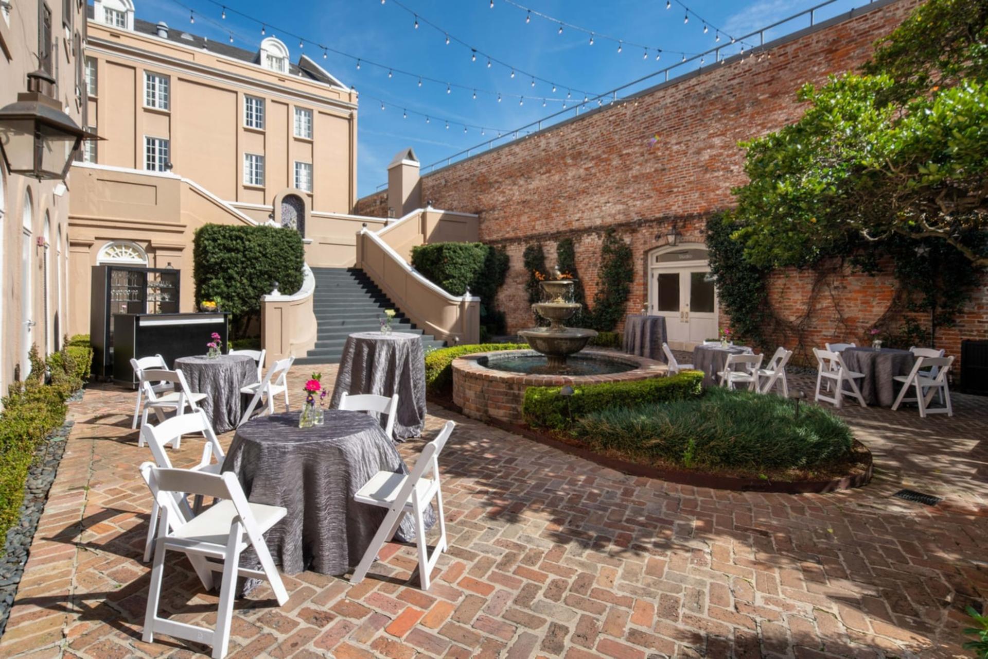 Courtyard / Sundeck