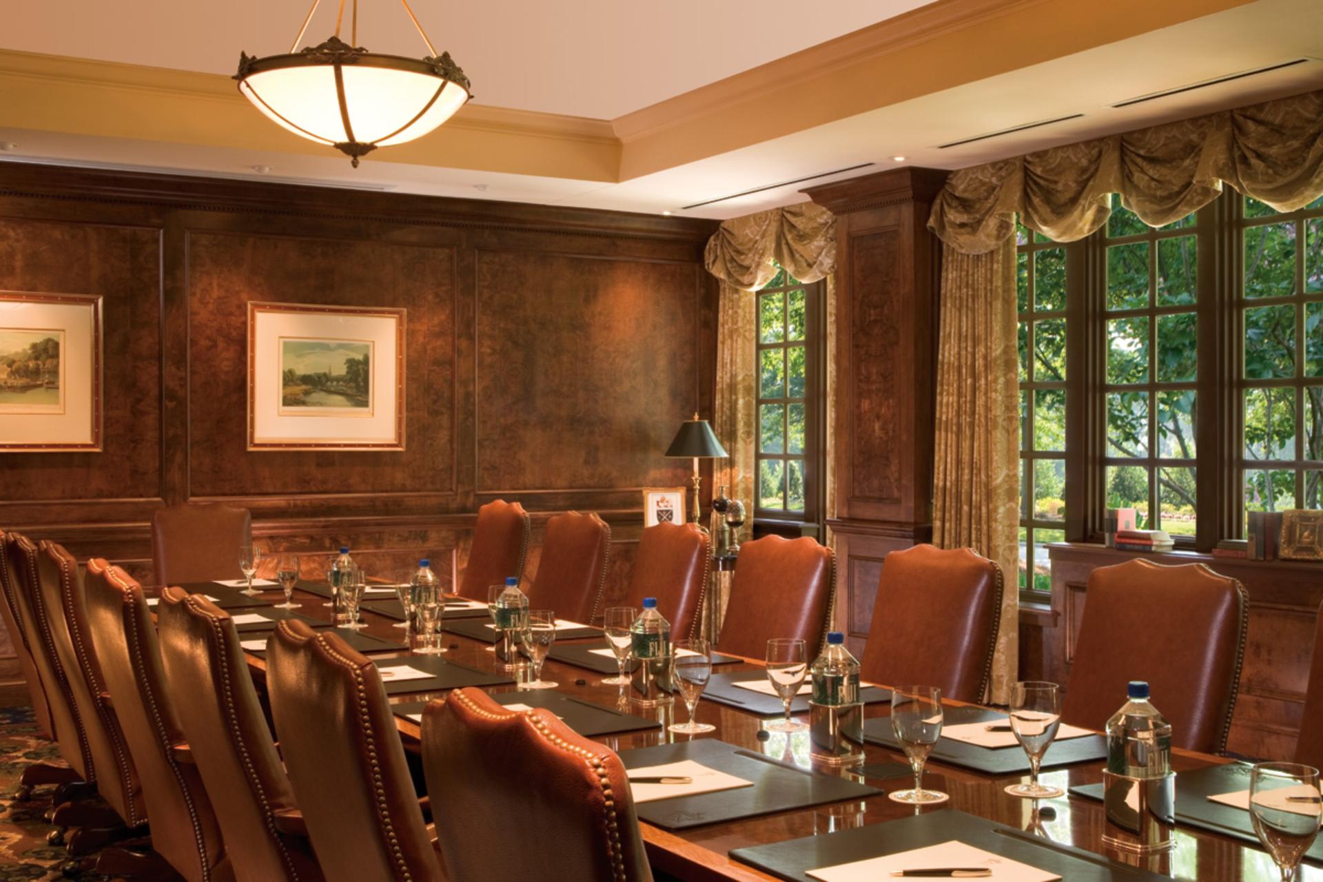 Holloway Boardroom