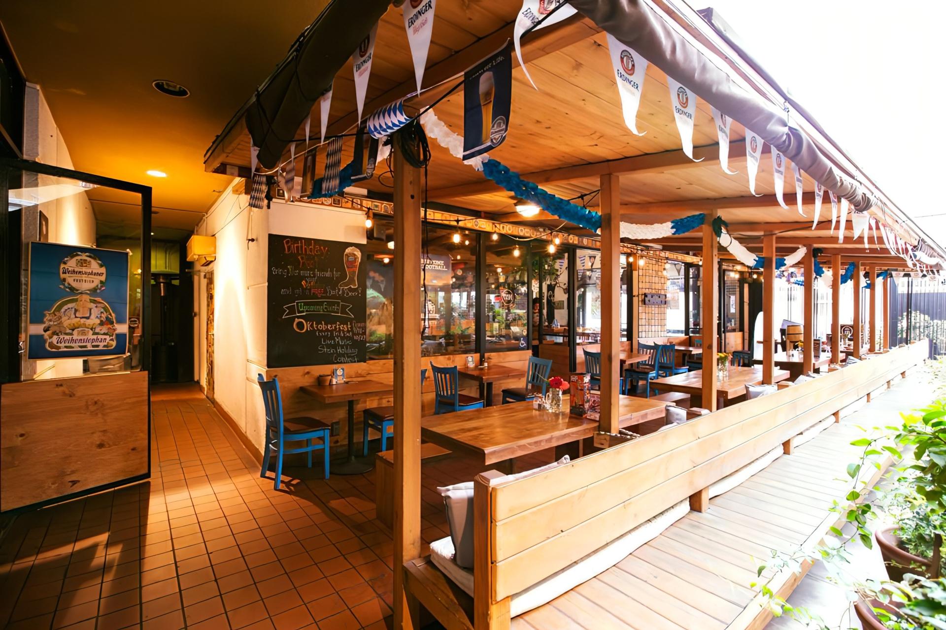 The Best Sports Bars In LA - Los Angeles - The Infatuation