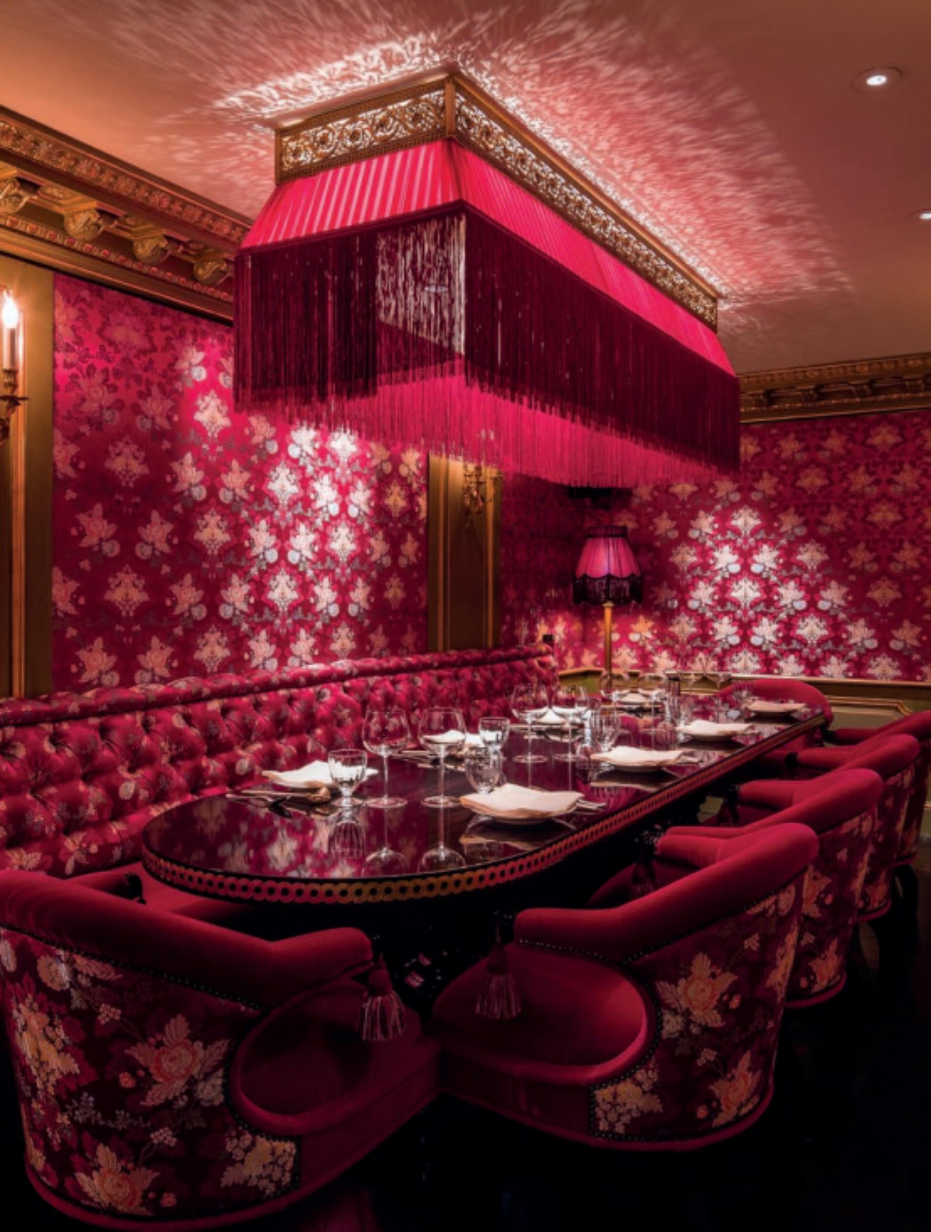 Salon Rouge
