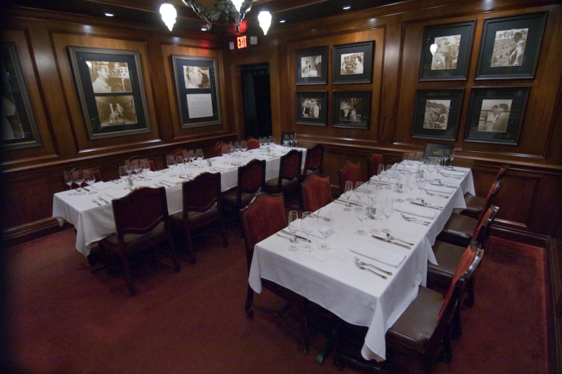 Andre Tchelistcheff Room (AT)