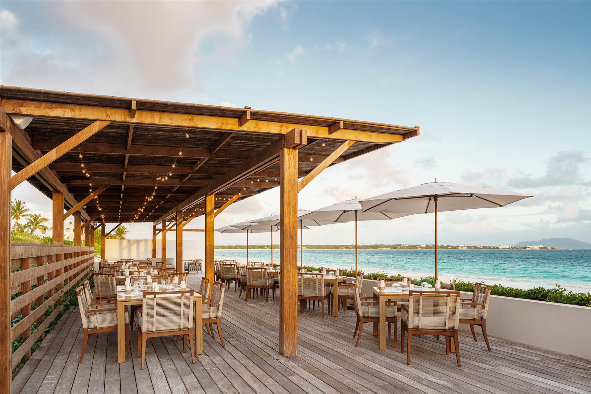 Eventide - Bar/Deck/Beach