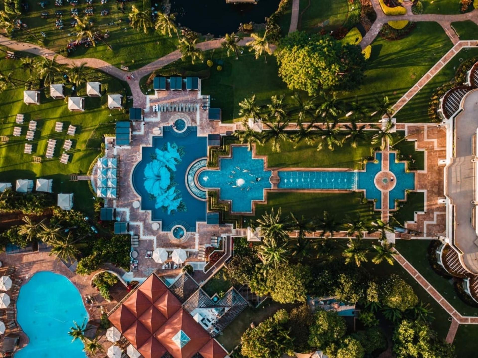 Beach Courtyard