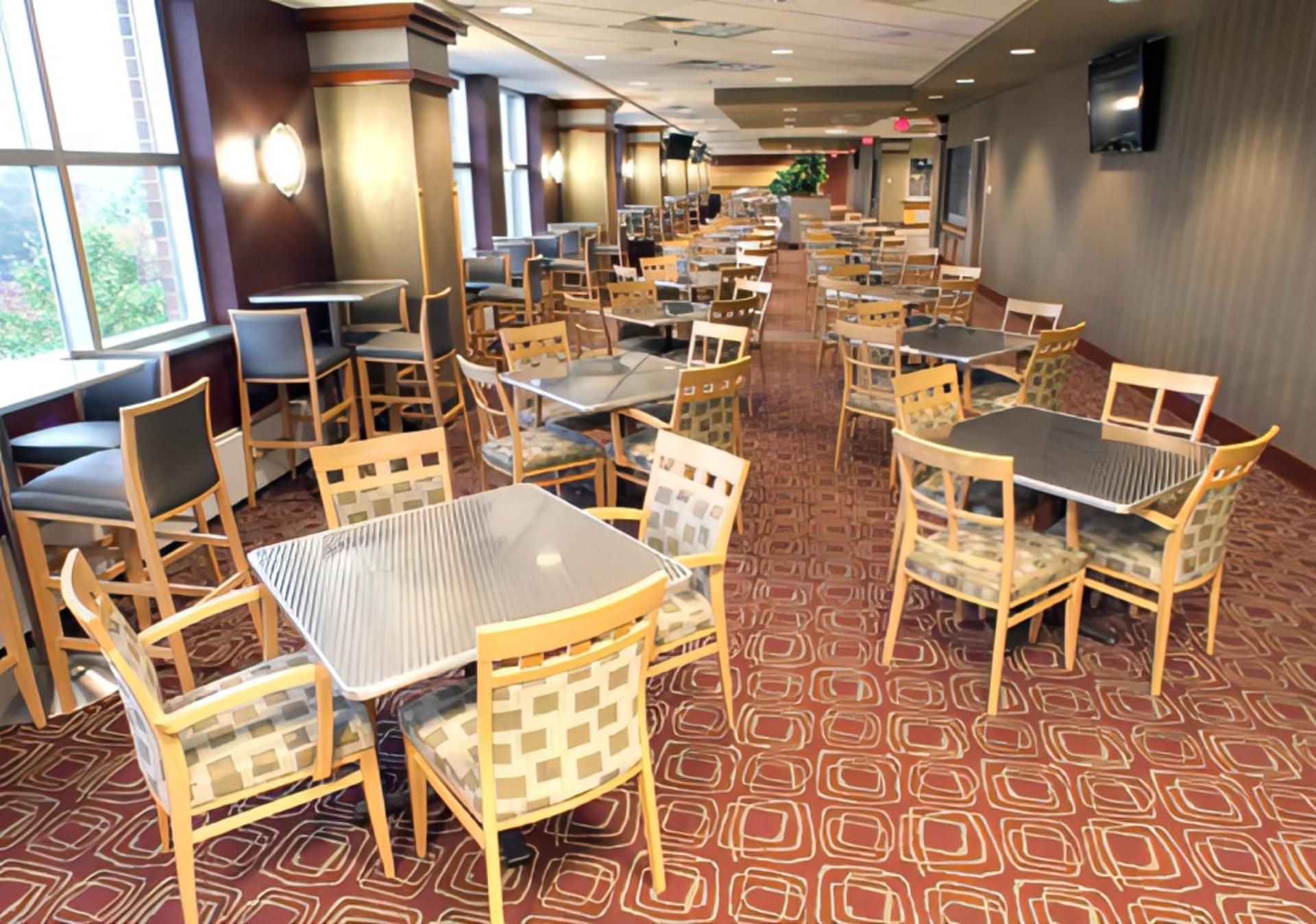 Huntington Club South Lounge
