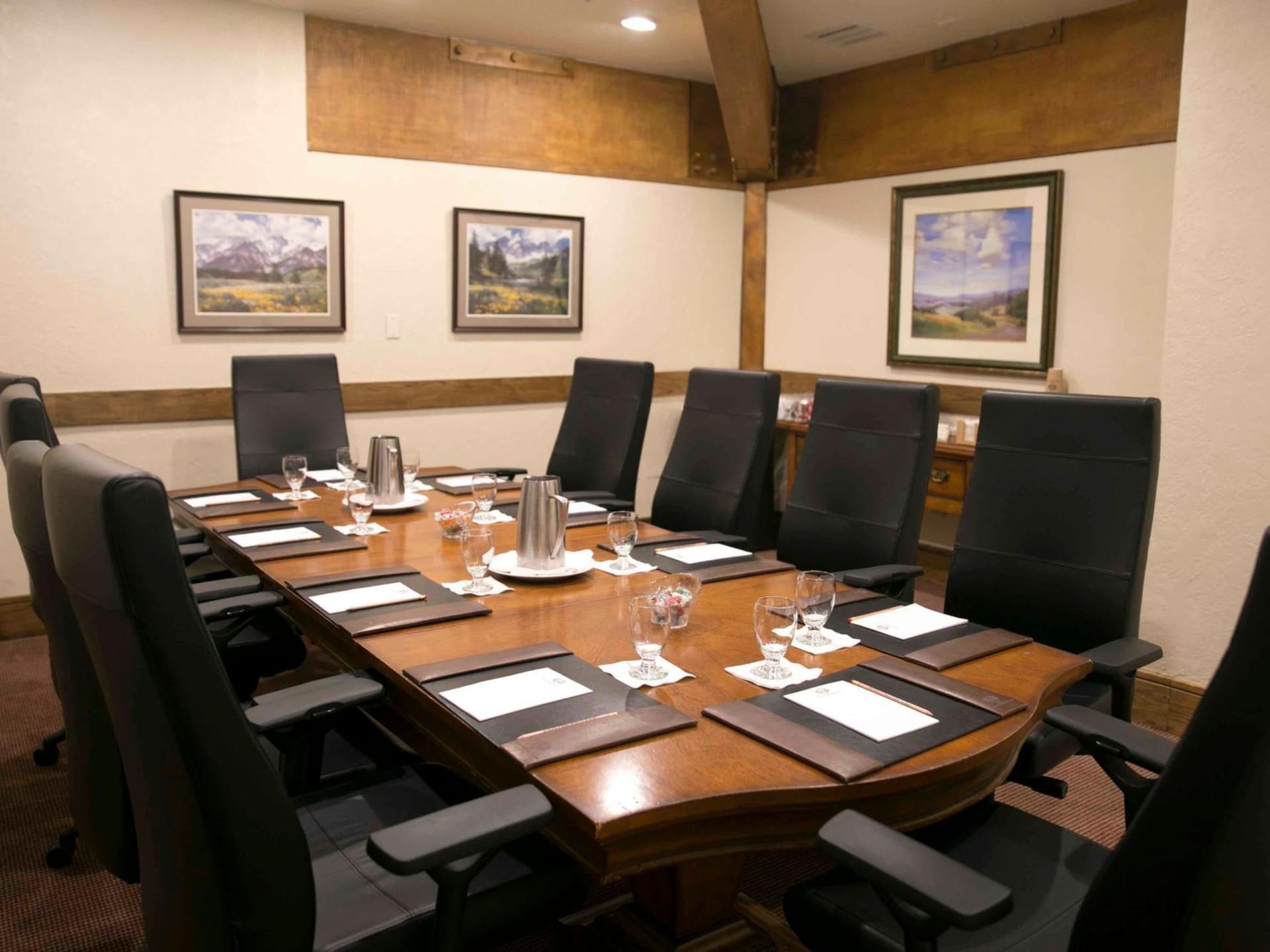  Stein Boardroom