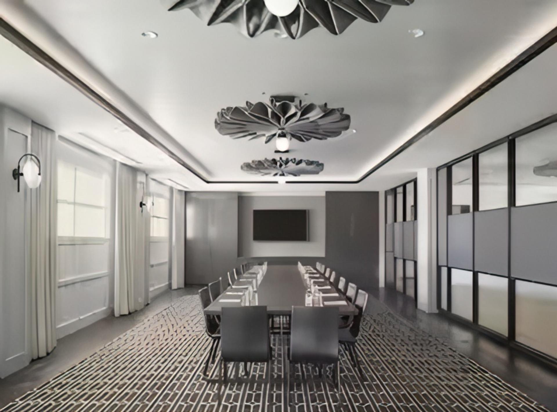 Center St. Room