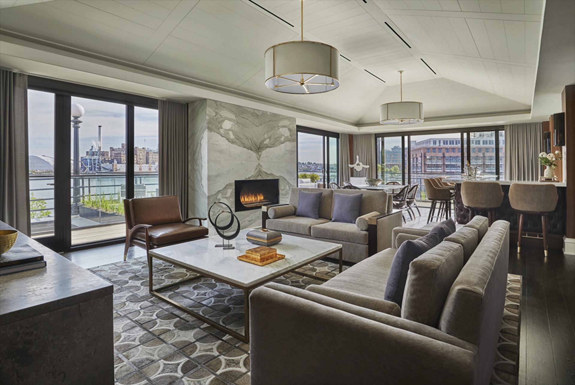 Presidential Suite 350 West