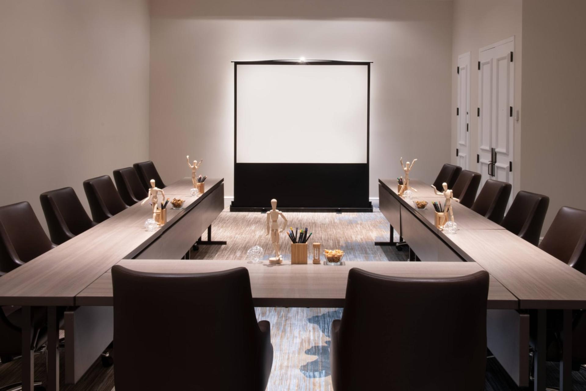 Catalina Boardroom