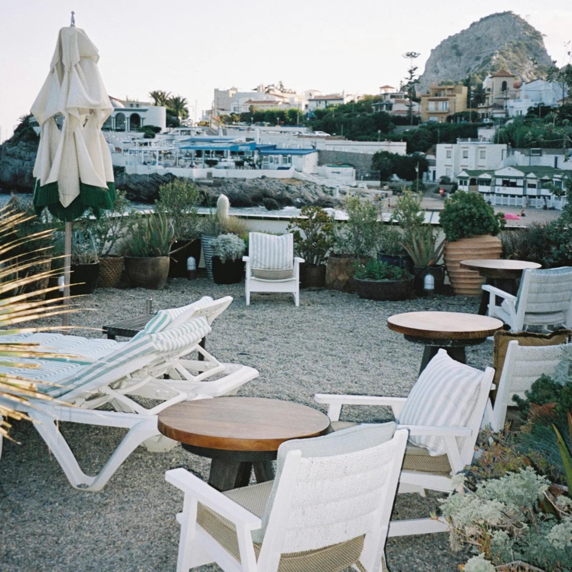 The Roof & Rooftop Garden
