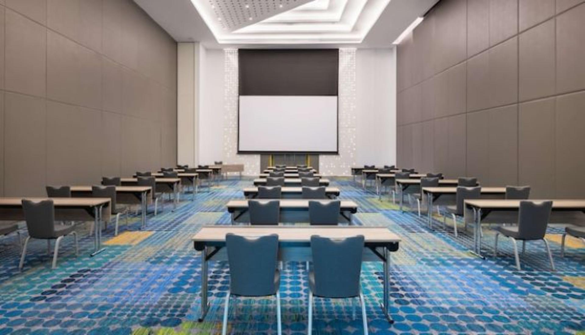 Smart 2 Ballroom
