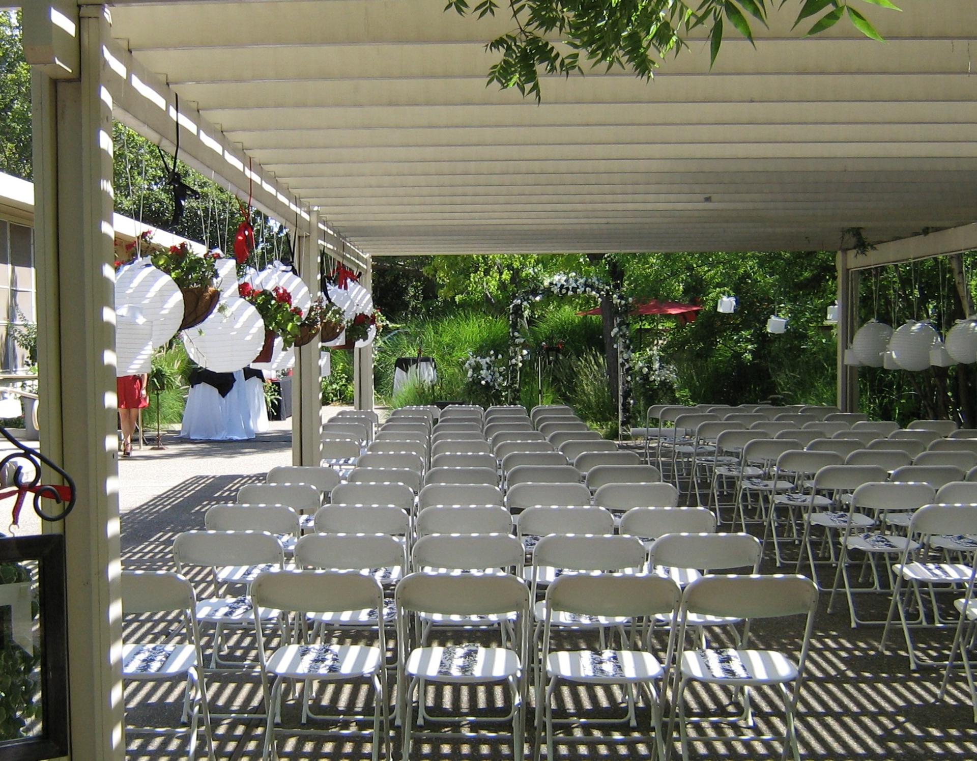 Curtis Hall & Courtyard