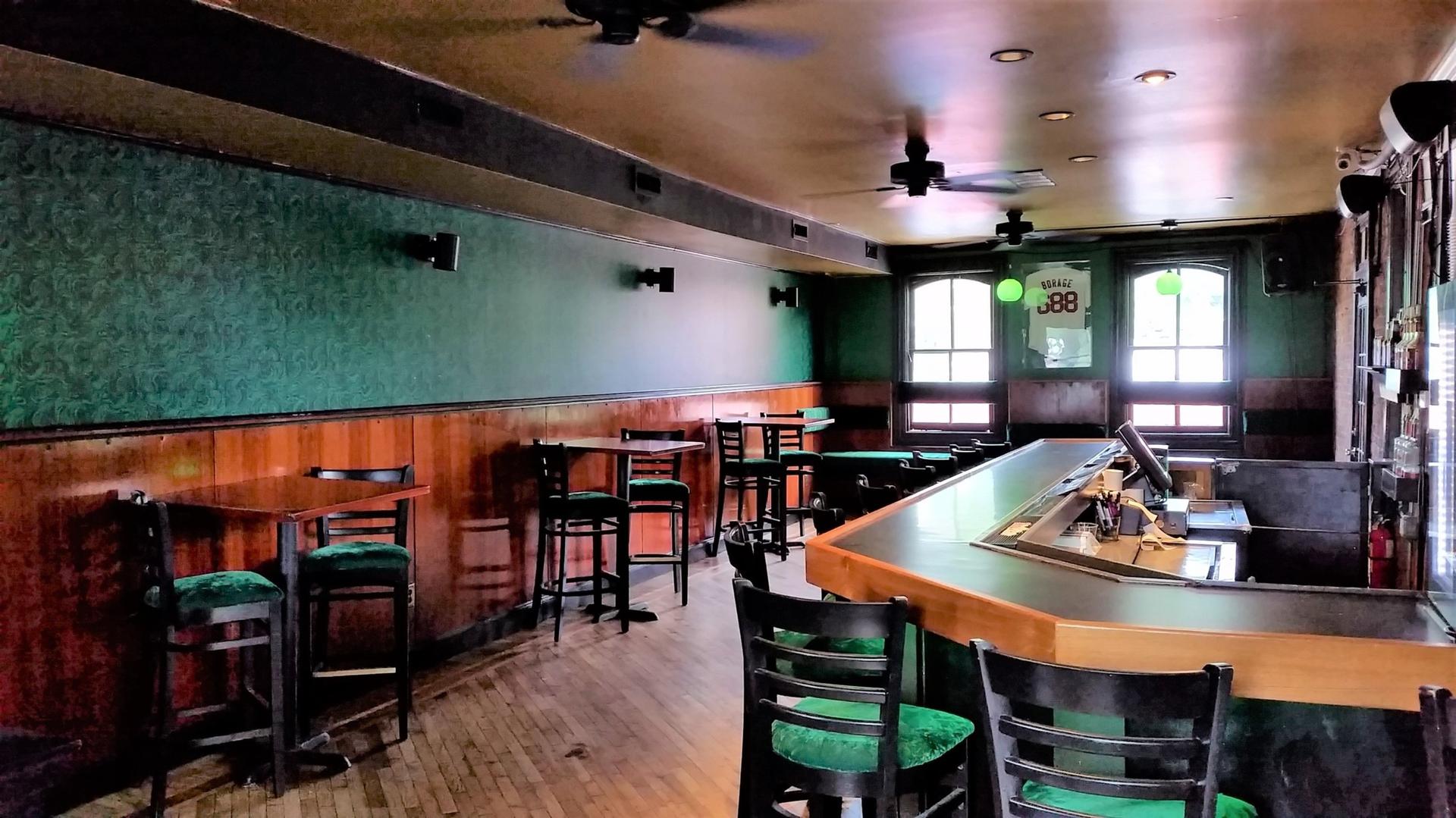 The Tavern at Molly's