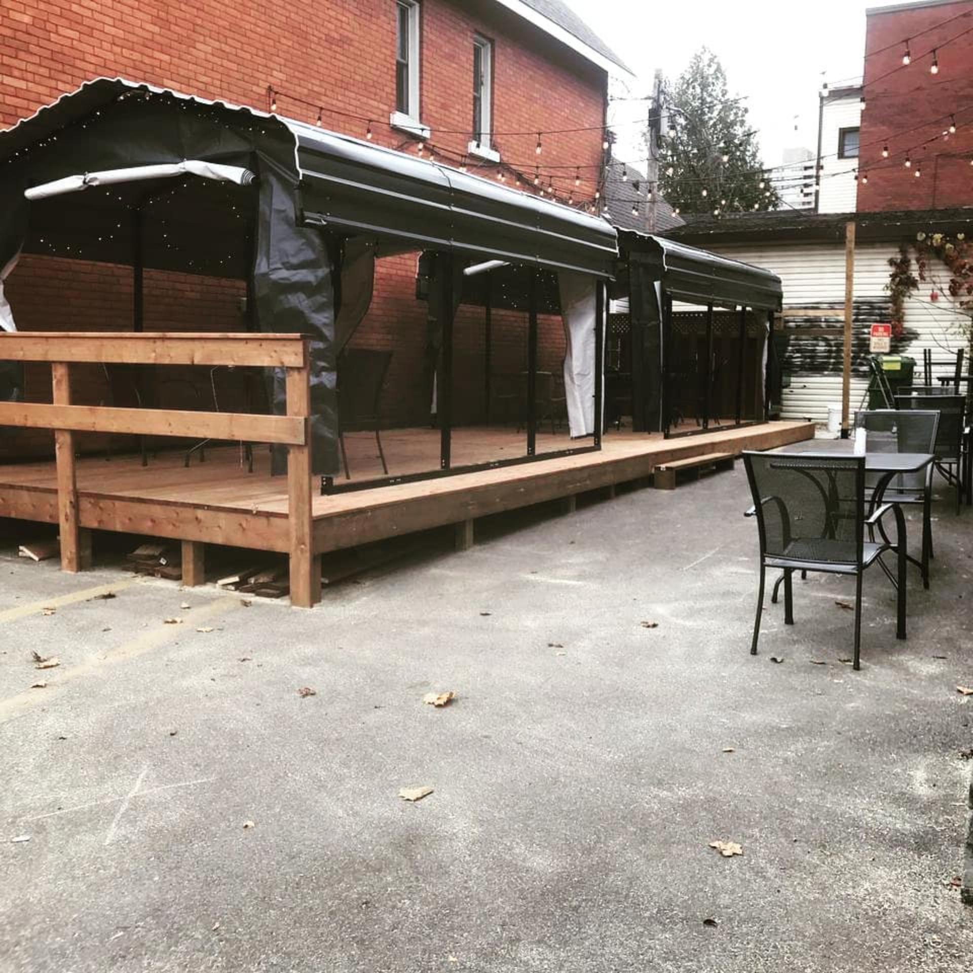 Side Patio - Deck with 2 Shelters