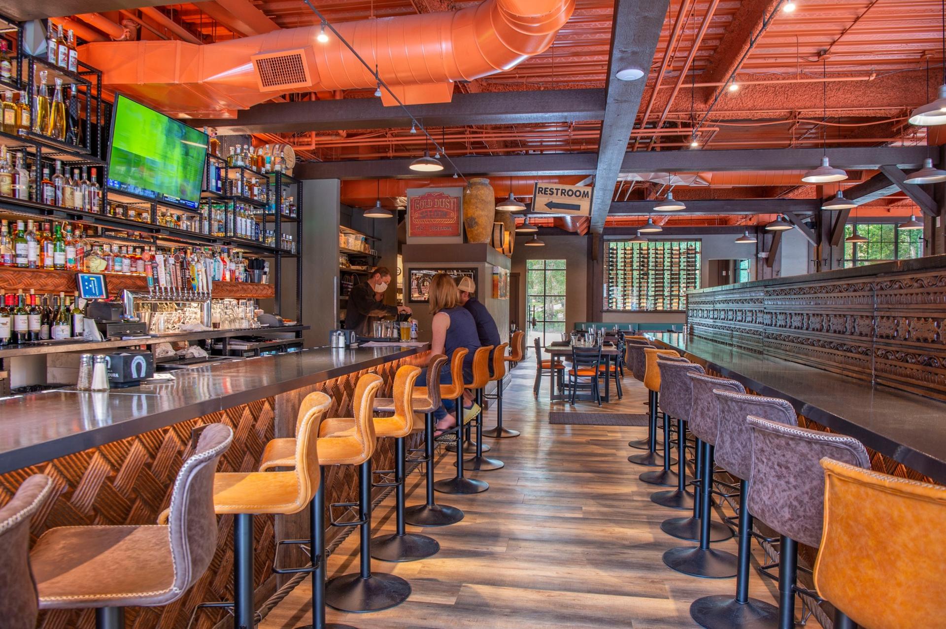 Bar Stools & Tables