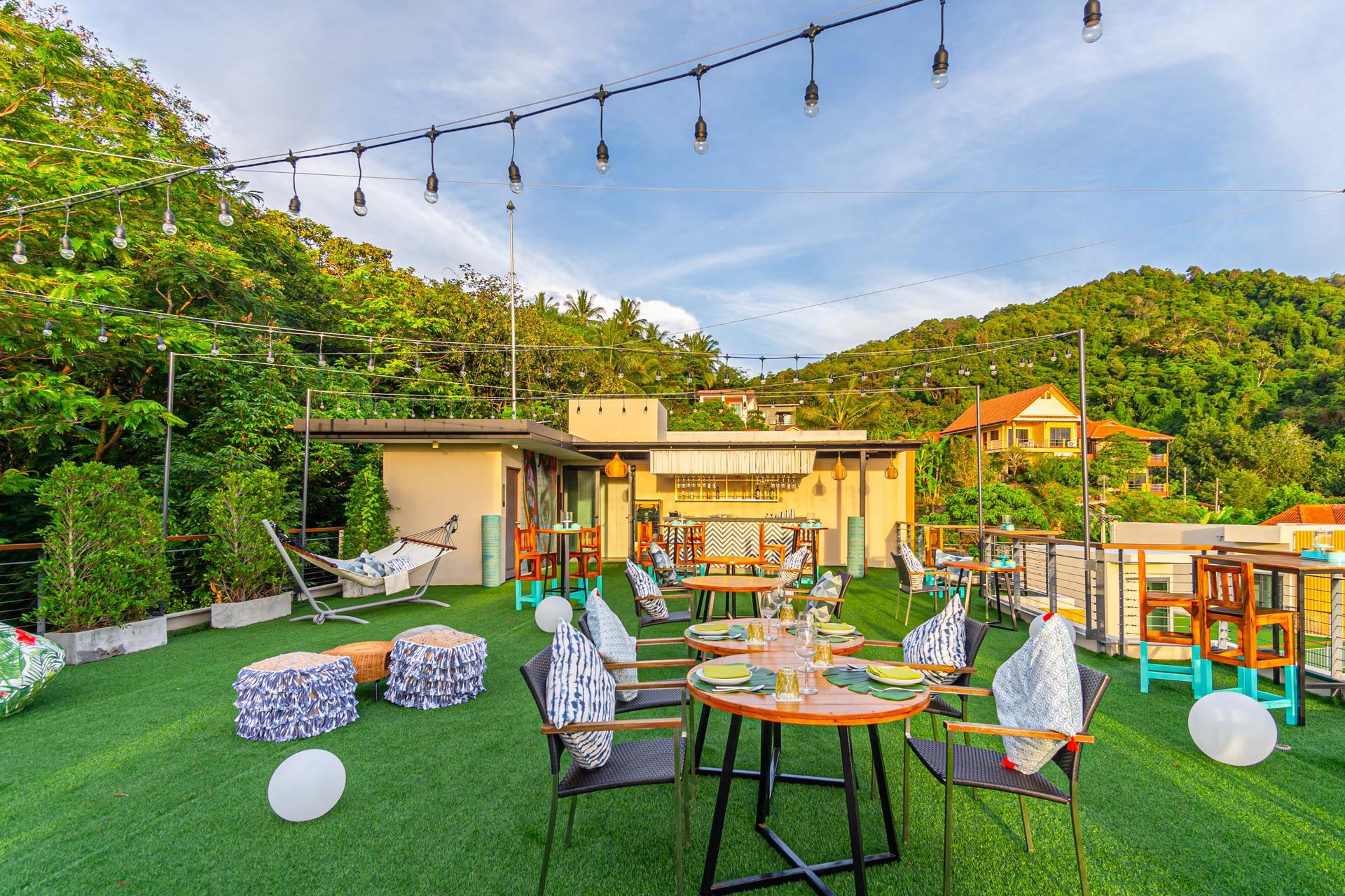 Full Buyout of Mojjo Rooftop Bar Patong