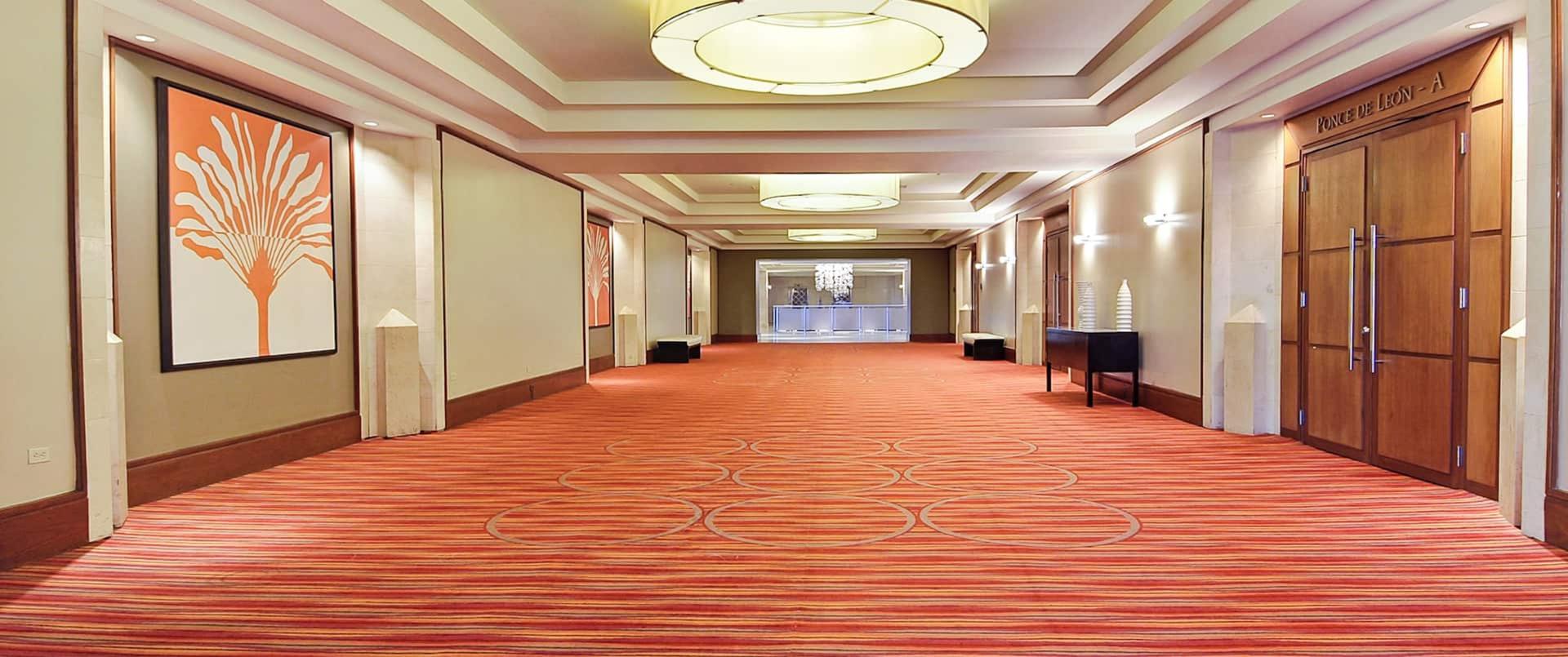 Ponce De León Foyer