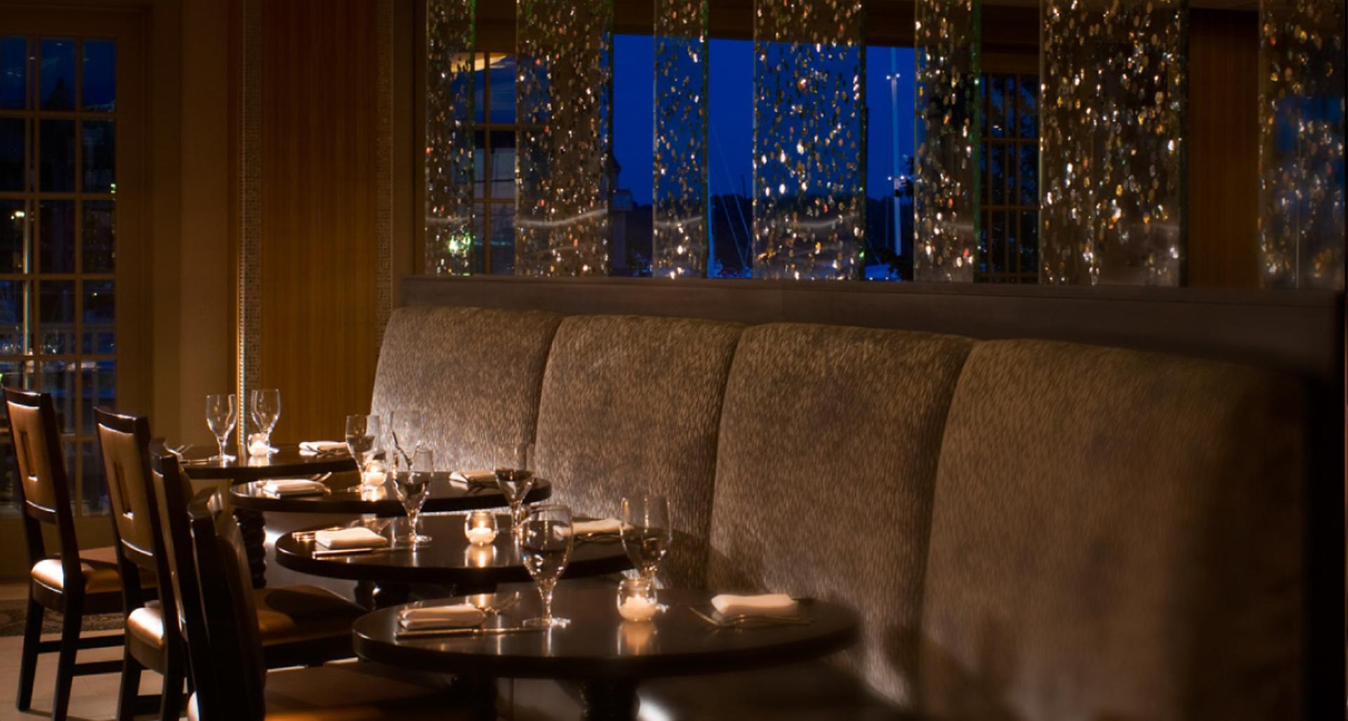 The Grill, Oval Bar & Lounge - The Main Dining Room