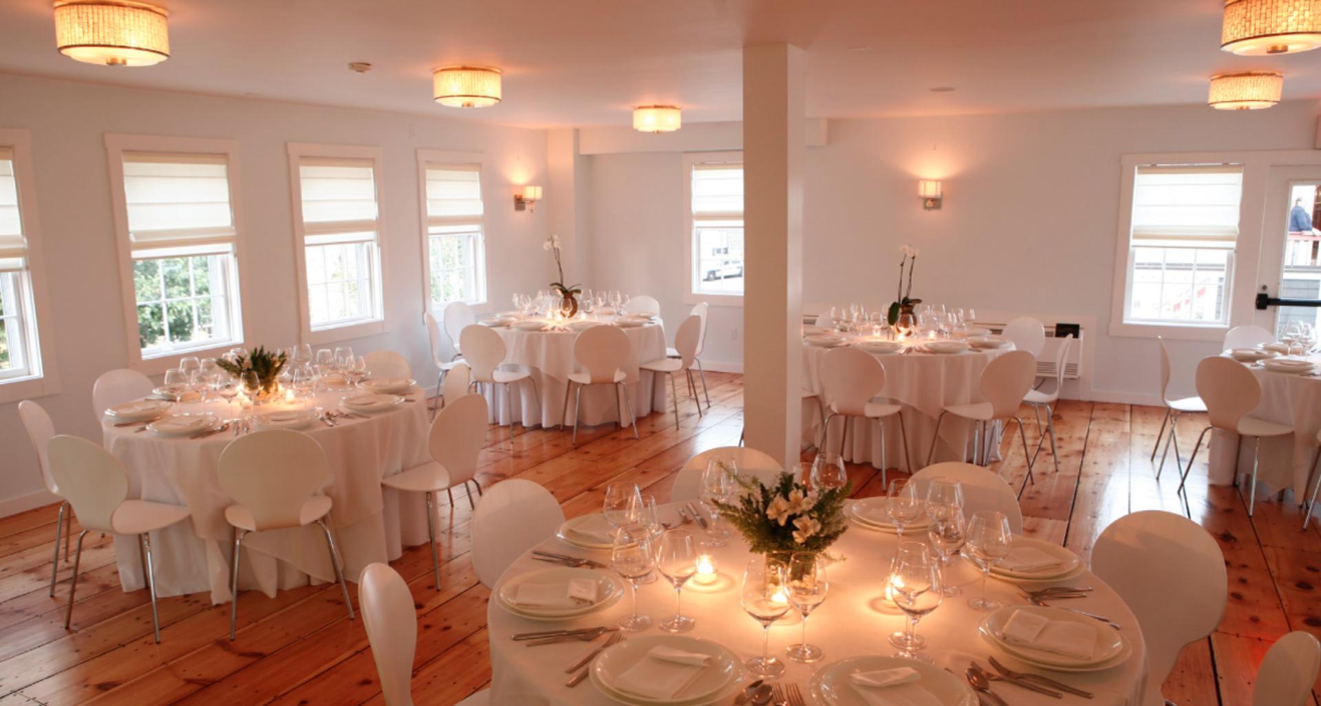 Leeward Room  & Deck