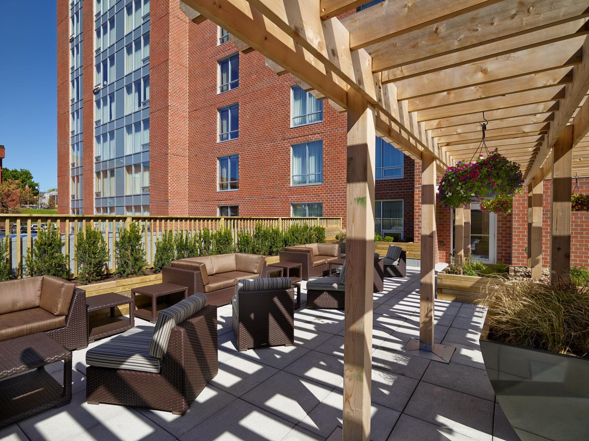 The Garden Terrace (outdoor)