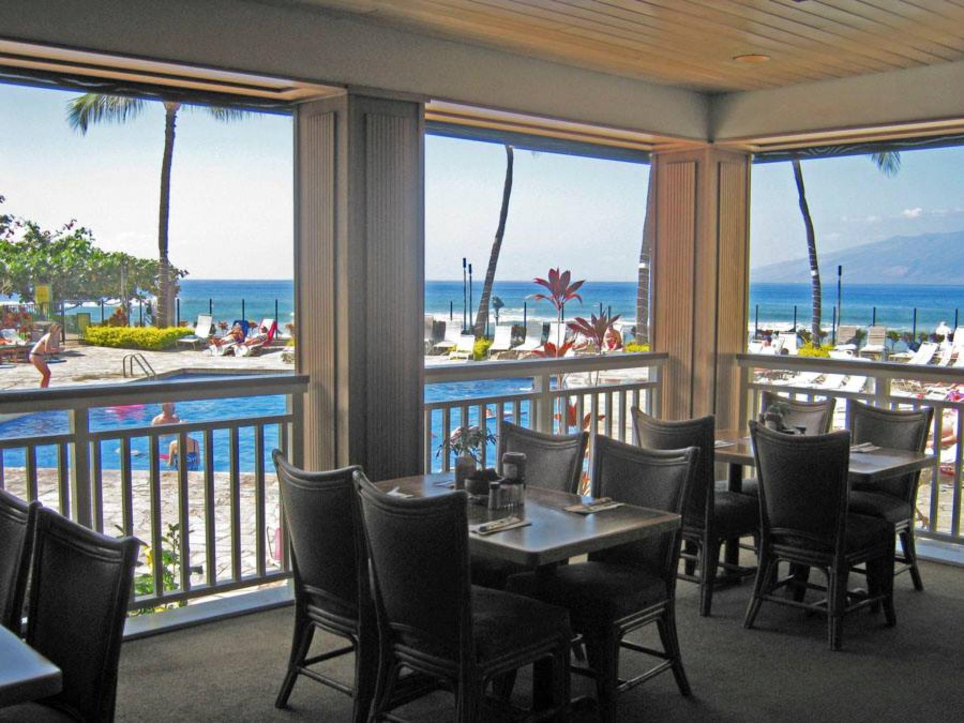 Beach Club Restaurant & Bar