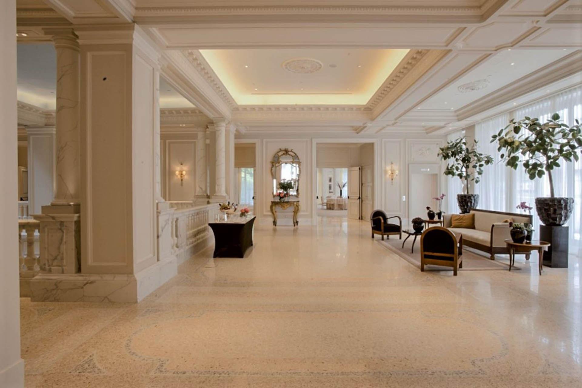 Grand Foyer Canova