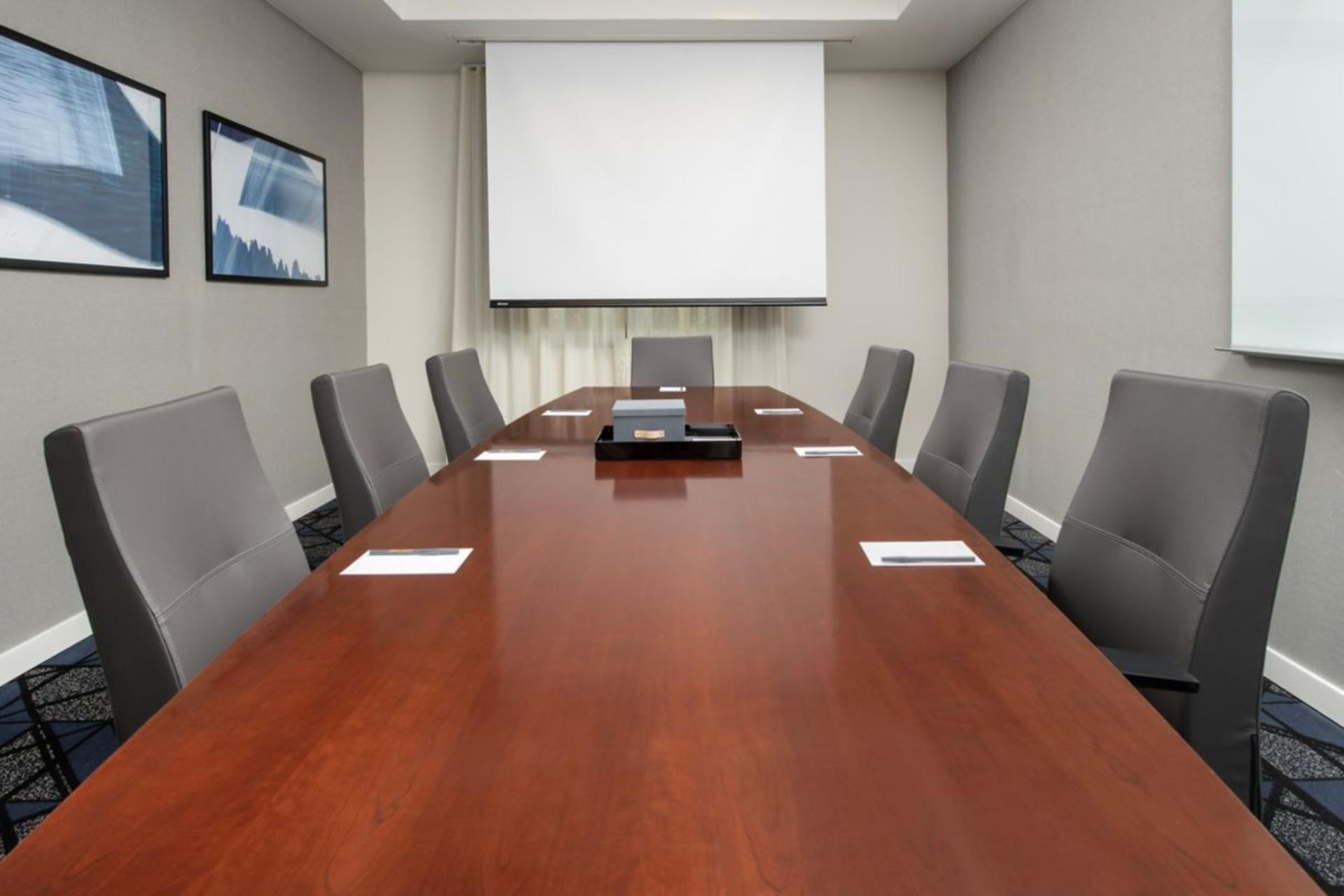 Kirkland Boardroom