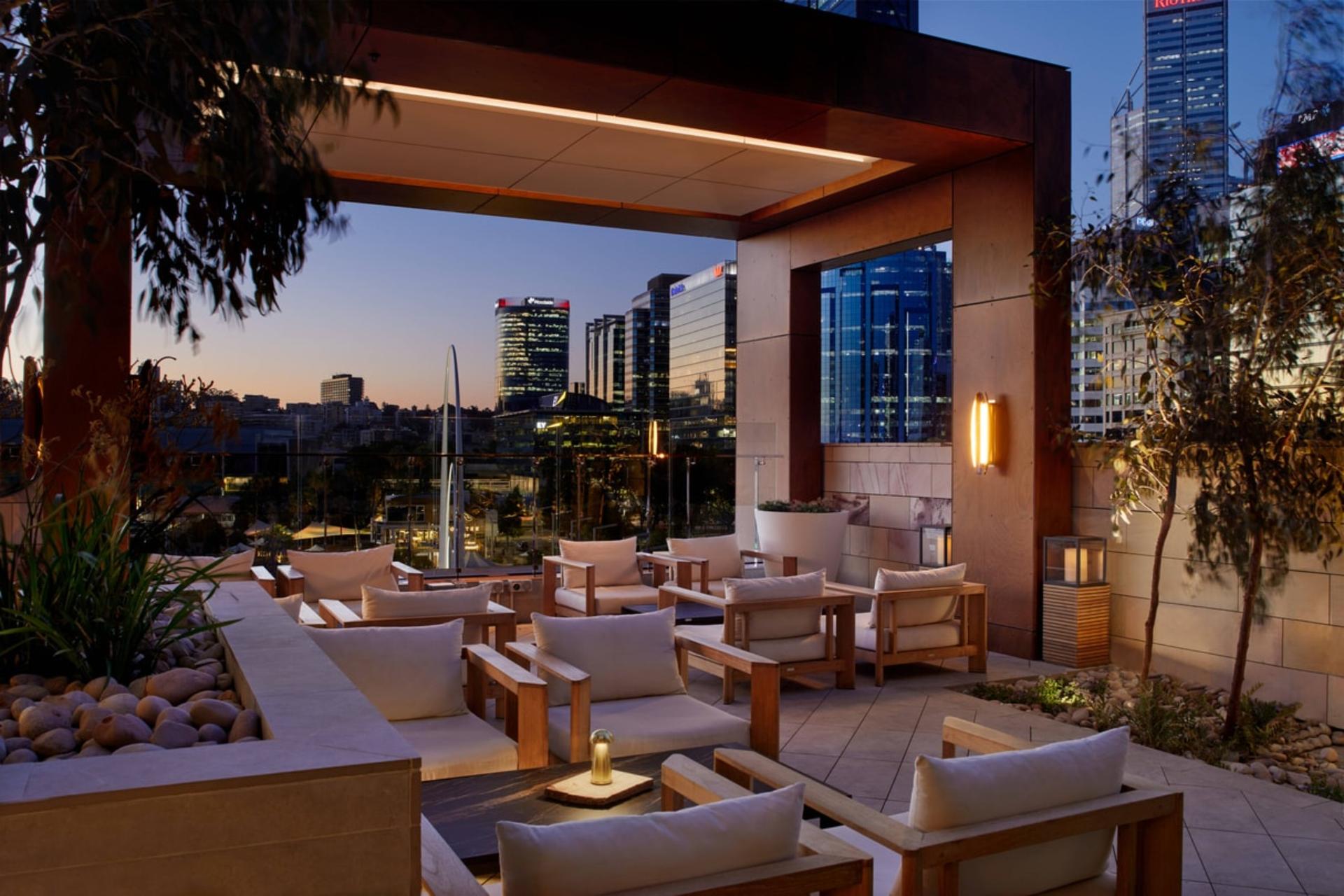 Songbird Bar & Lounge