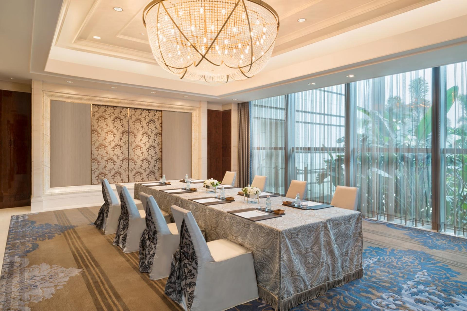 Astoria Room I