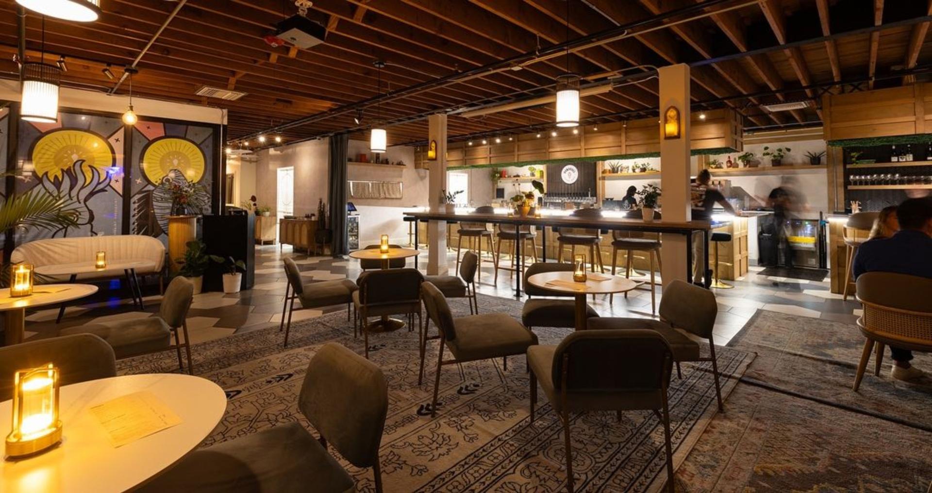 Sushi Lounge