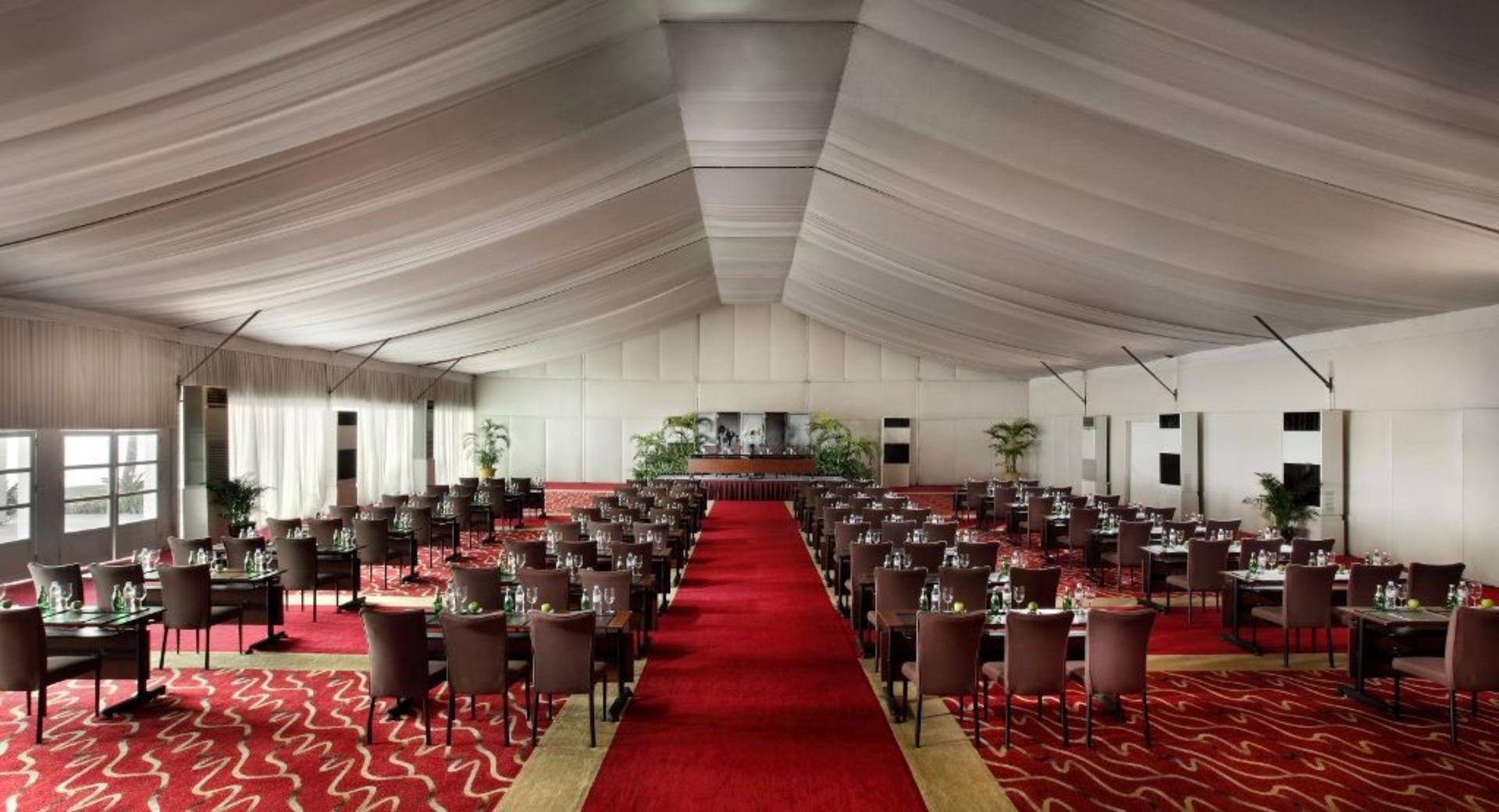 Grand Sunset Pavillion