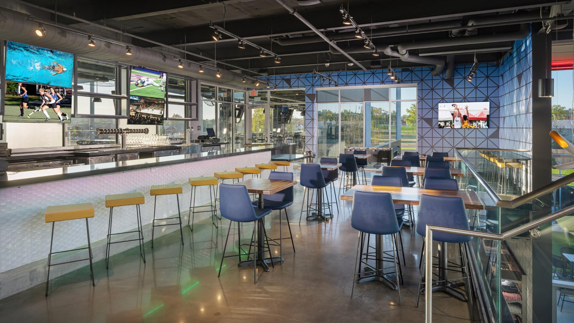 Veranda Bar