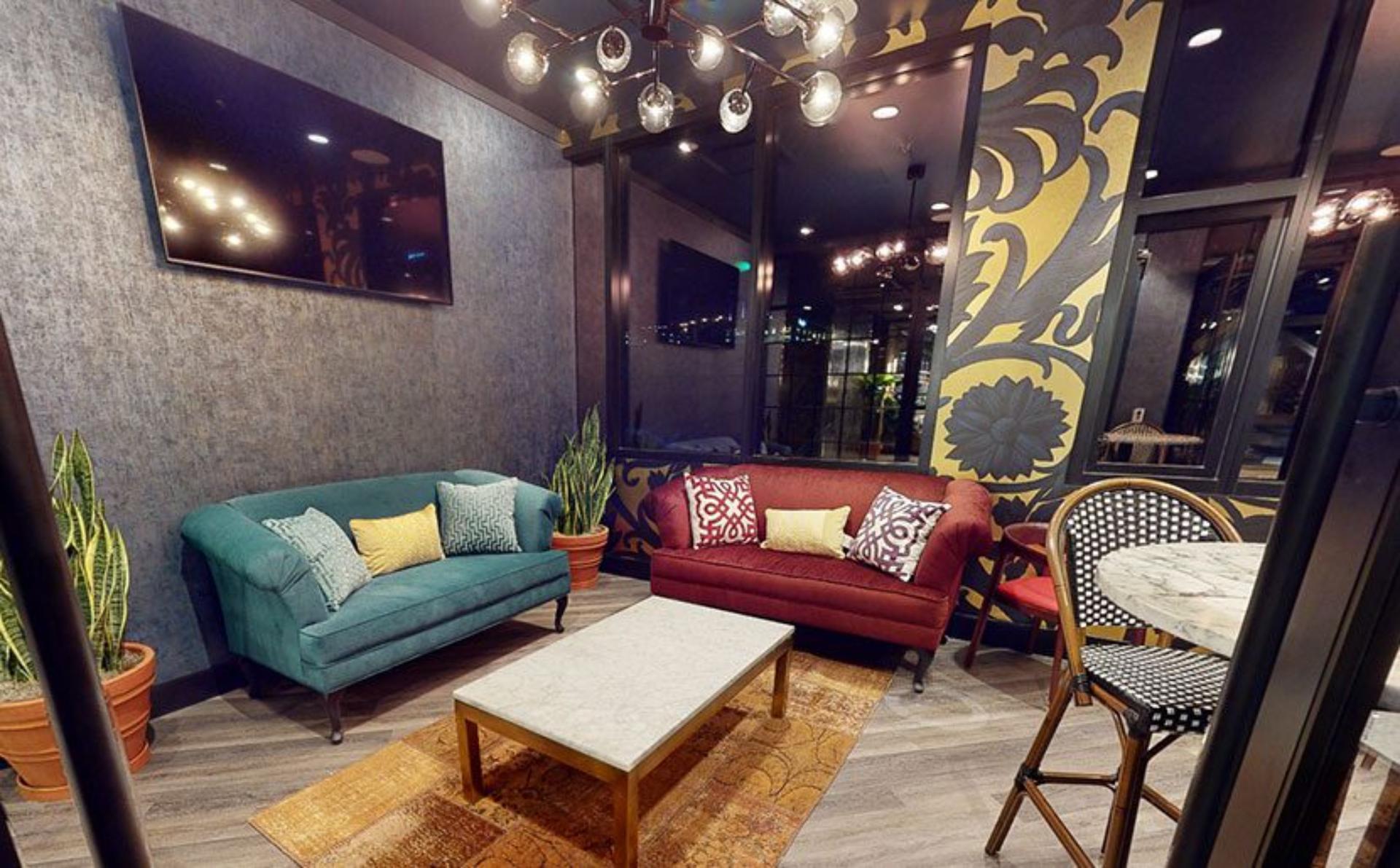 Aspen Lounge