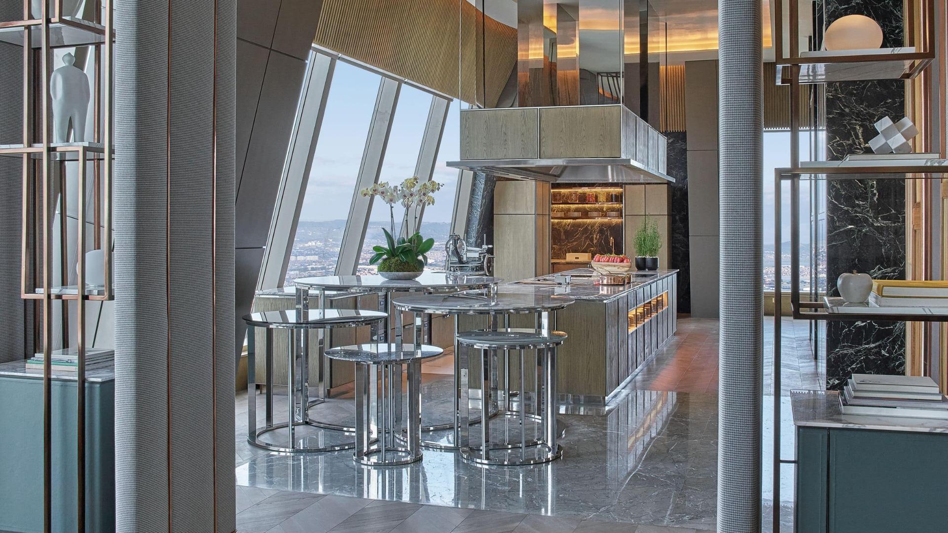 Penthouse No 66