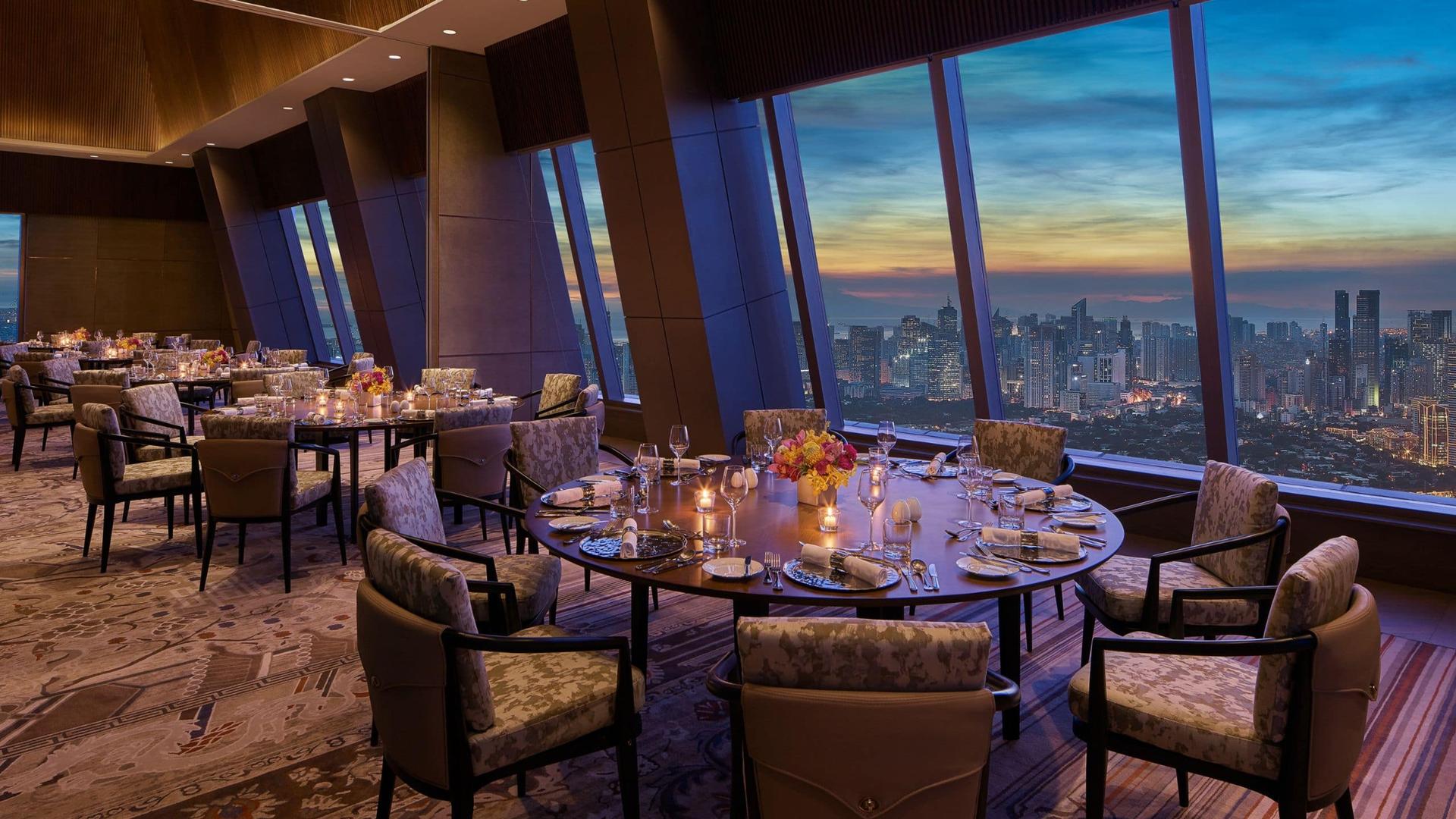 Penthouse No 66 Dining Room 1