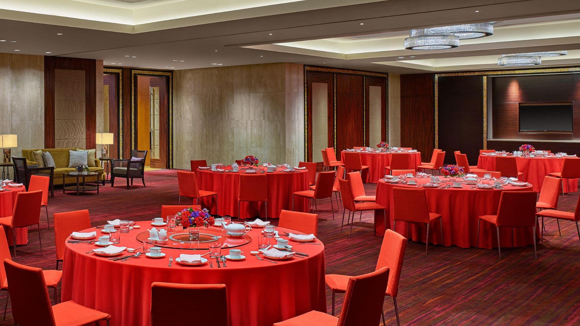 Grand Salon II
