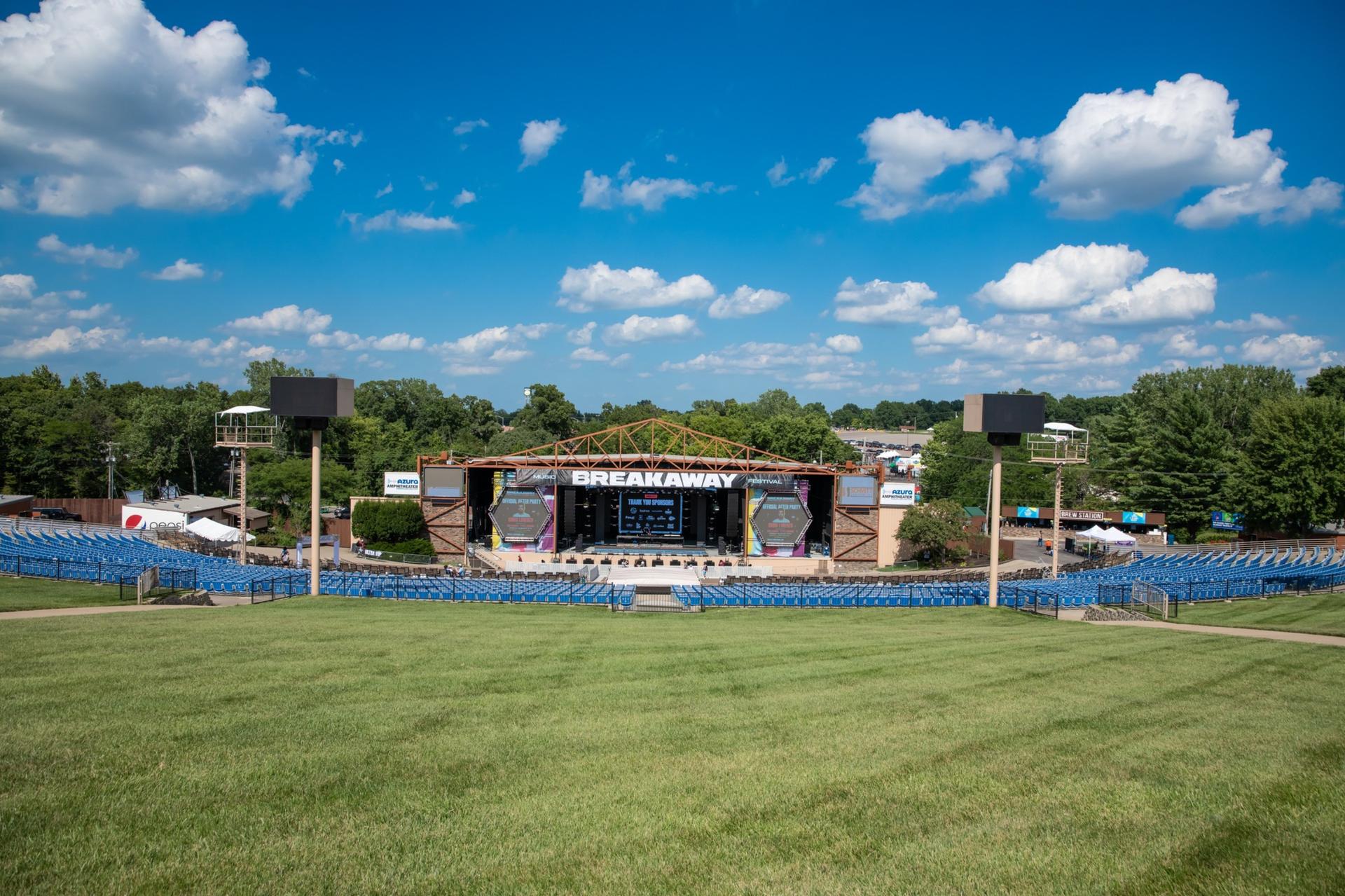 Azura Amphitheater