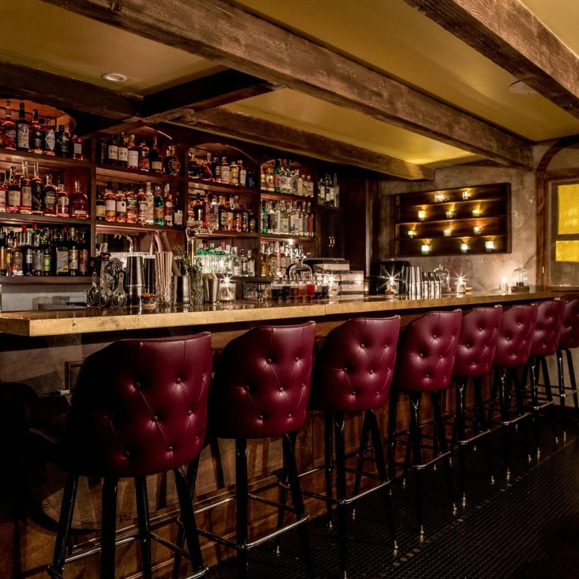 Full Buyout of Oculto 477