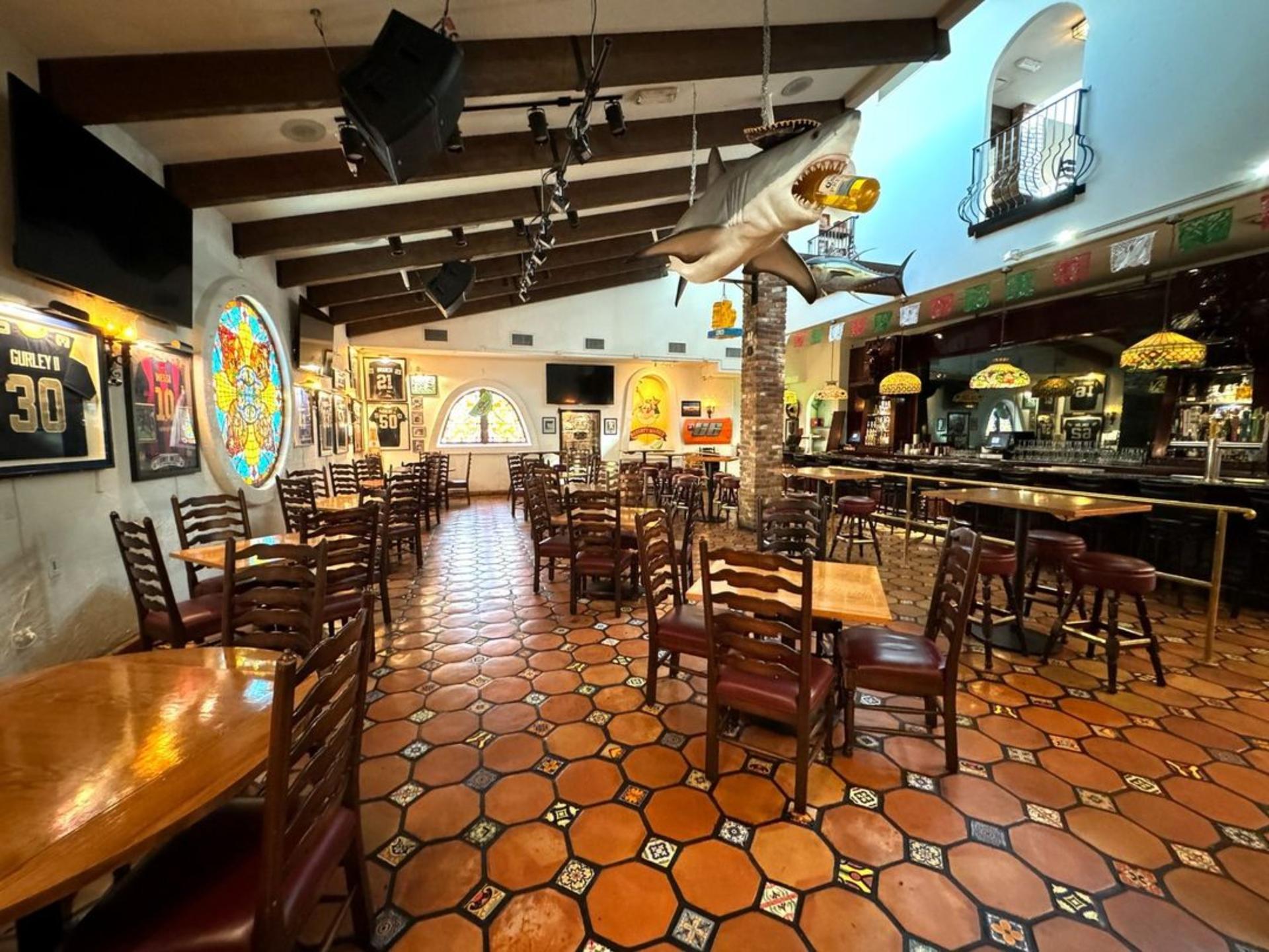  La Cantina