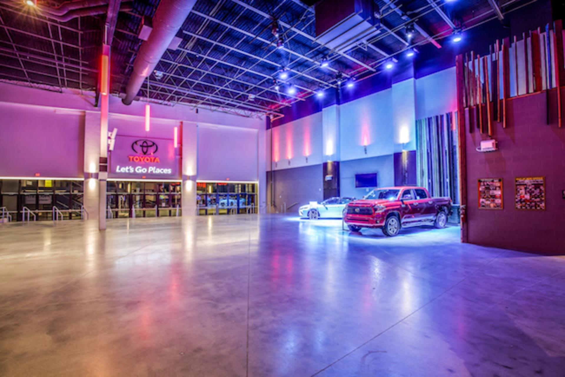 East Plaza/Lobby