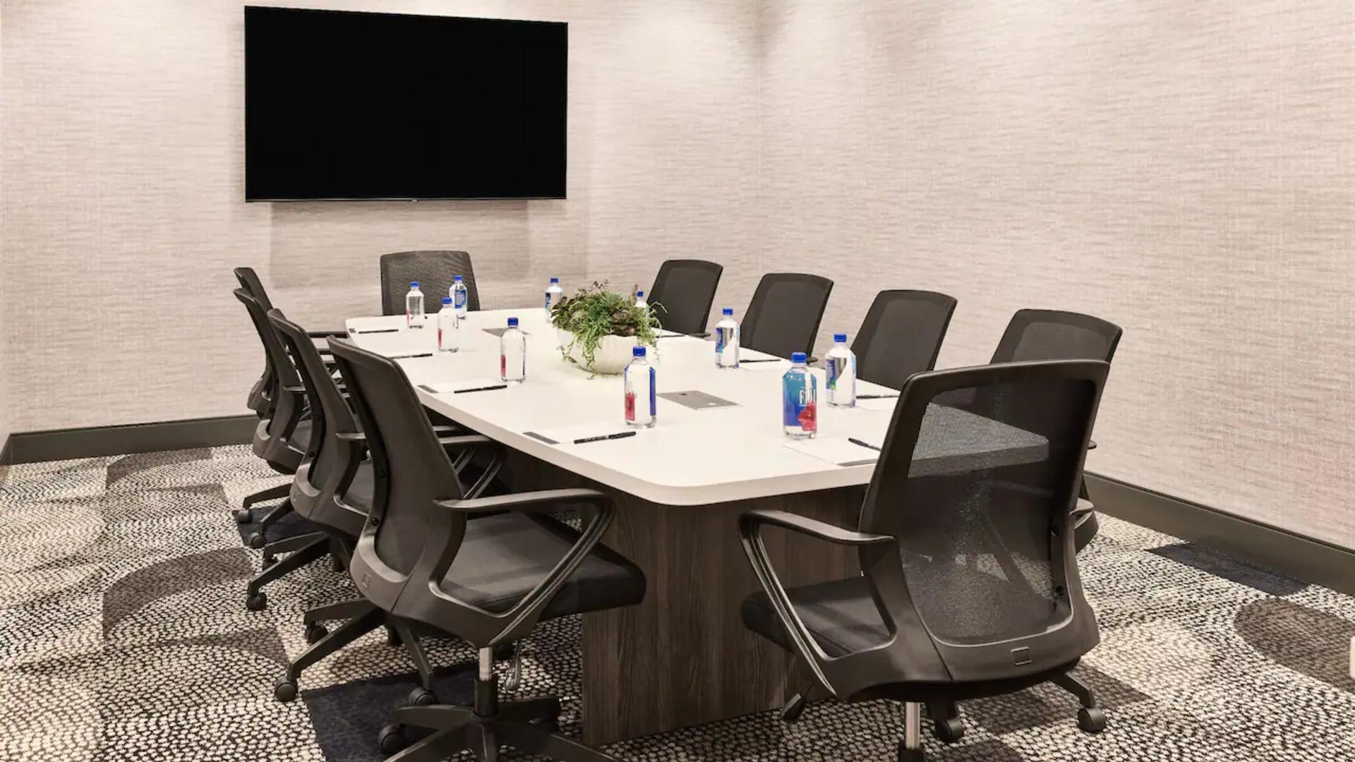 Paramount Boardroom
