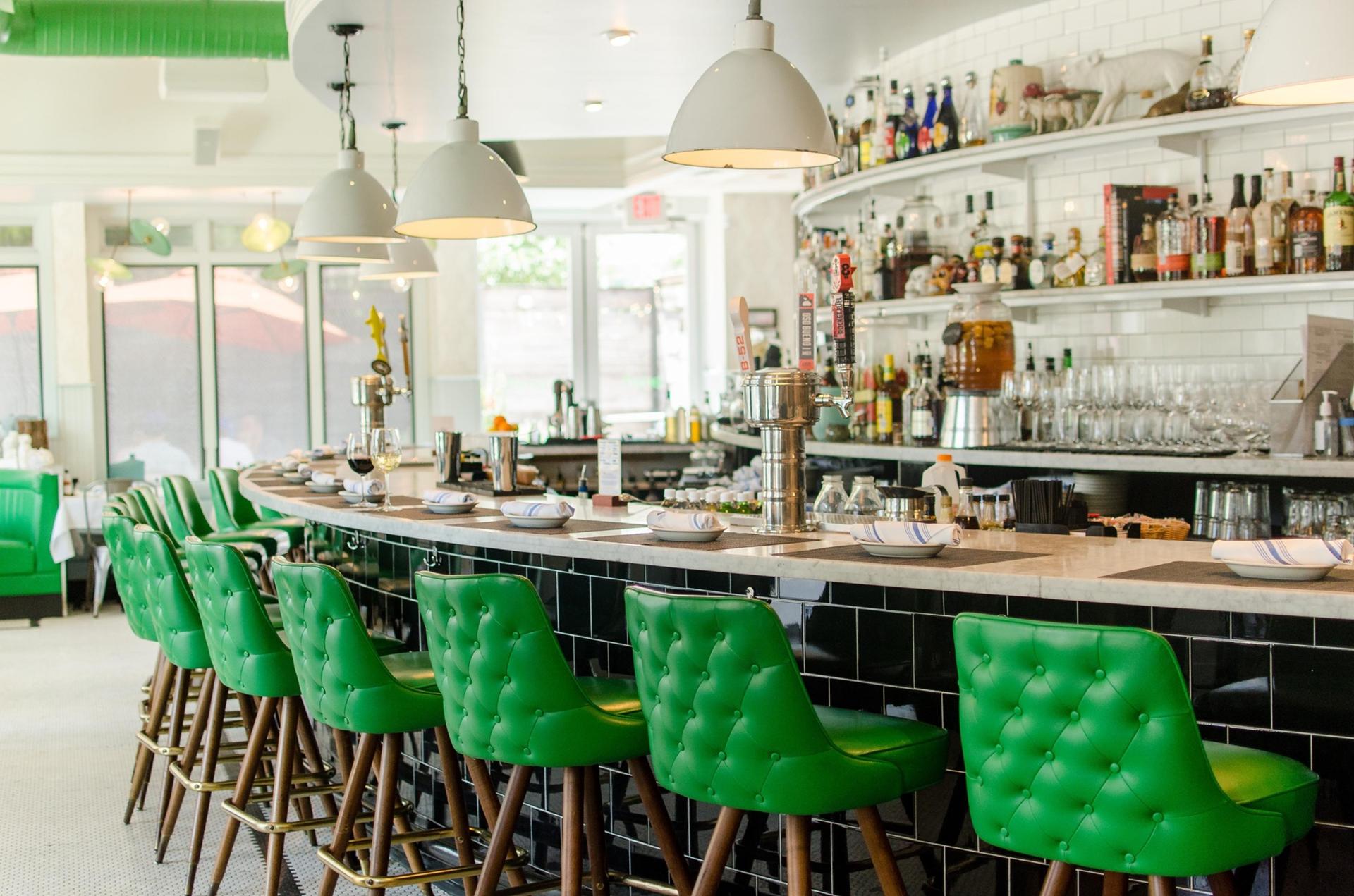 The 13 Best Oyster Bars and Restaurants in Houston 2023 - Houston - The Infatuation