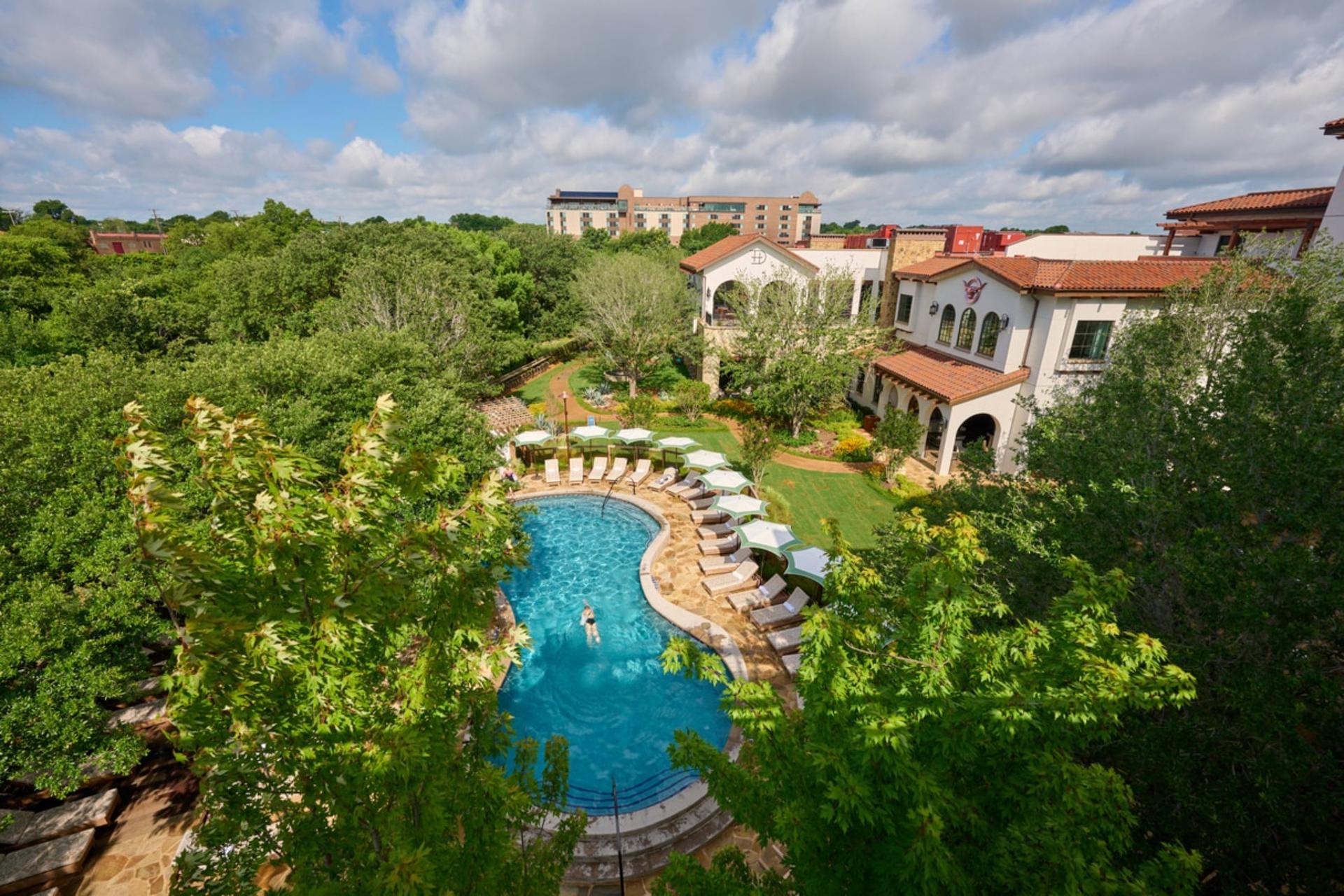 Pool Deck	
