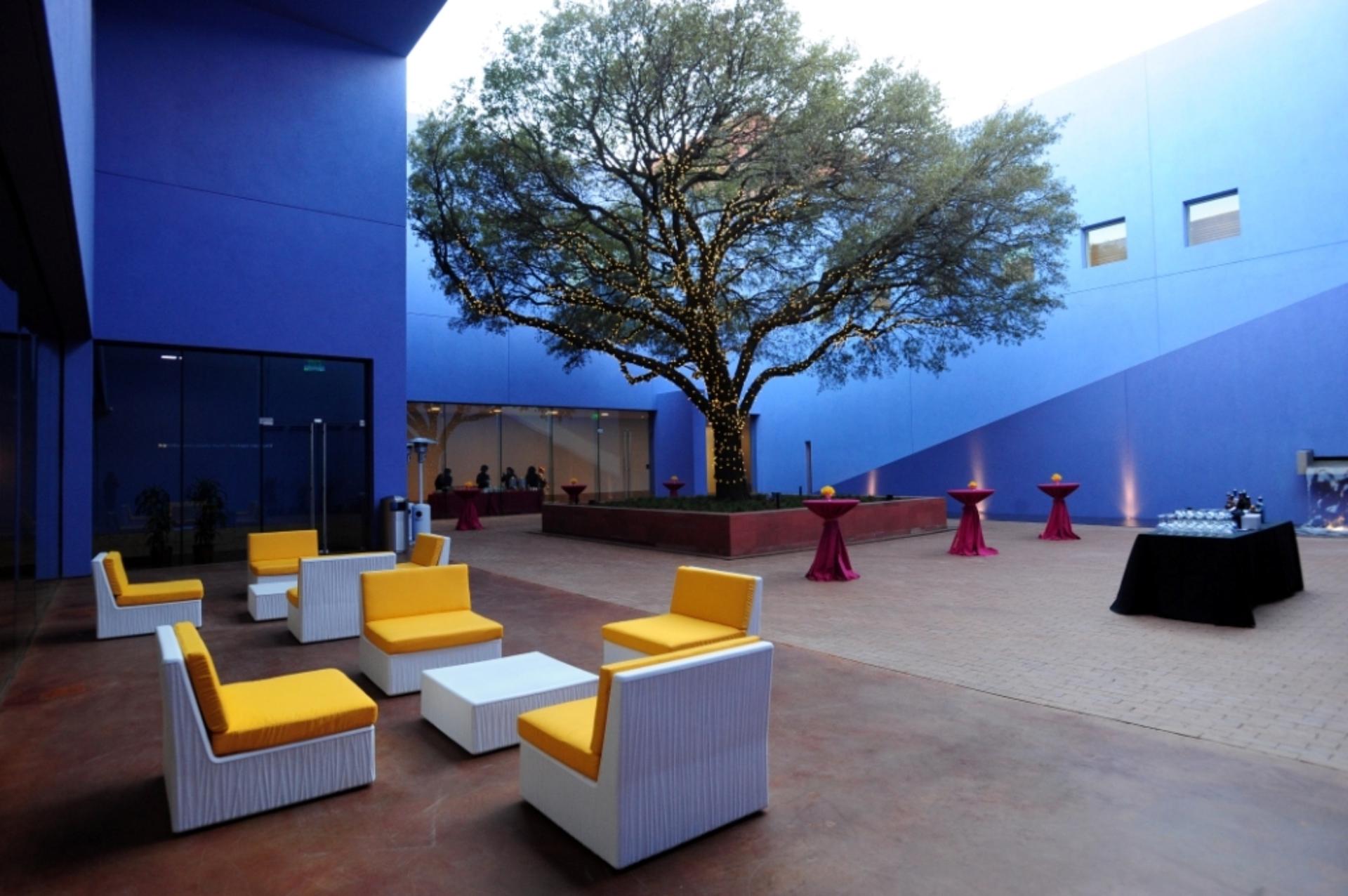  Heritage Courtyard