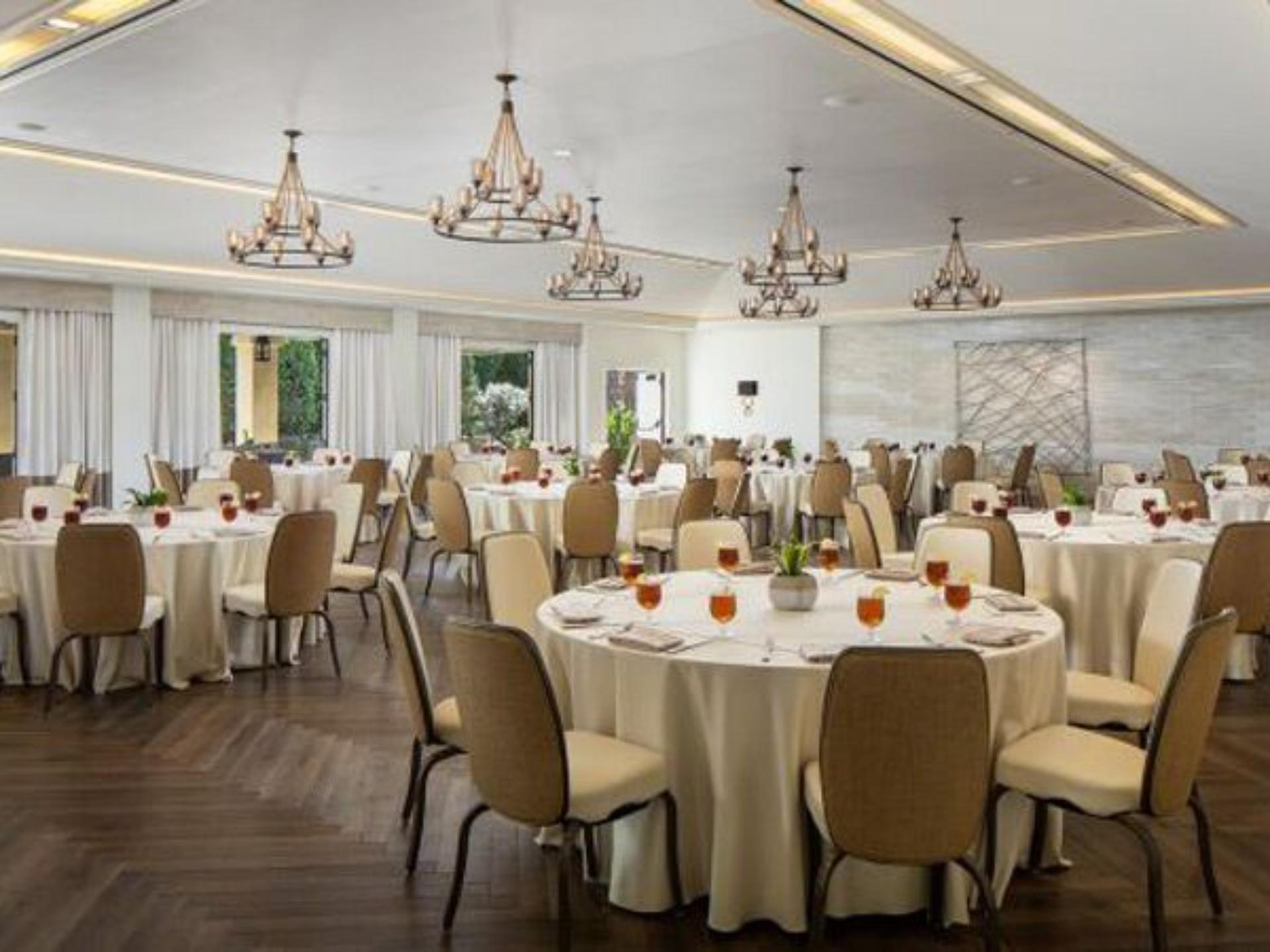 Grande Room