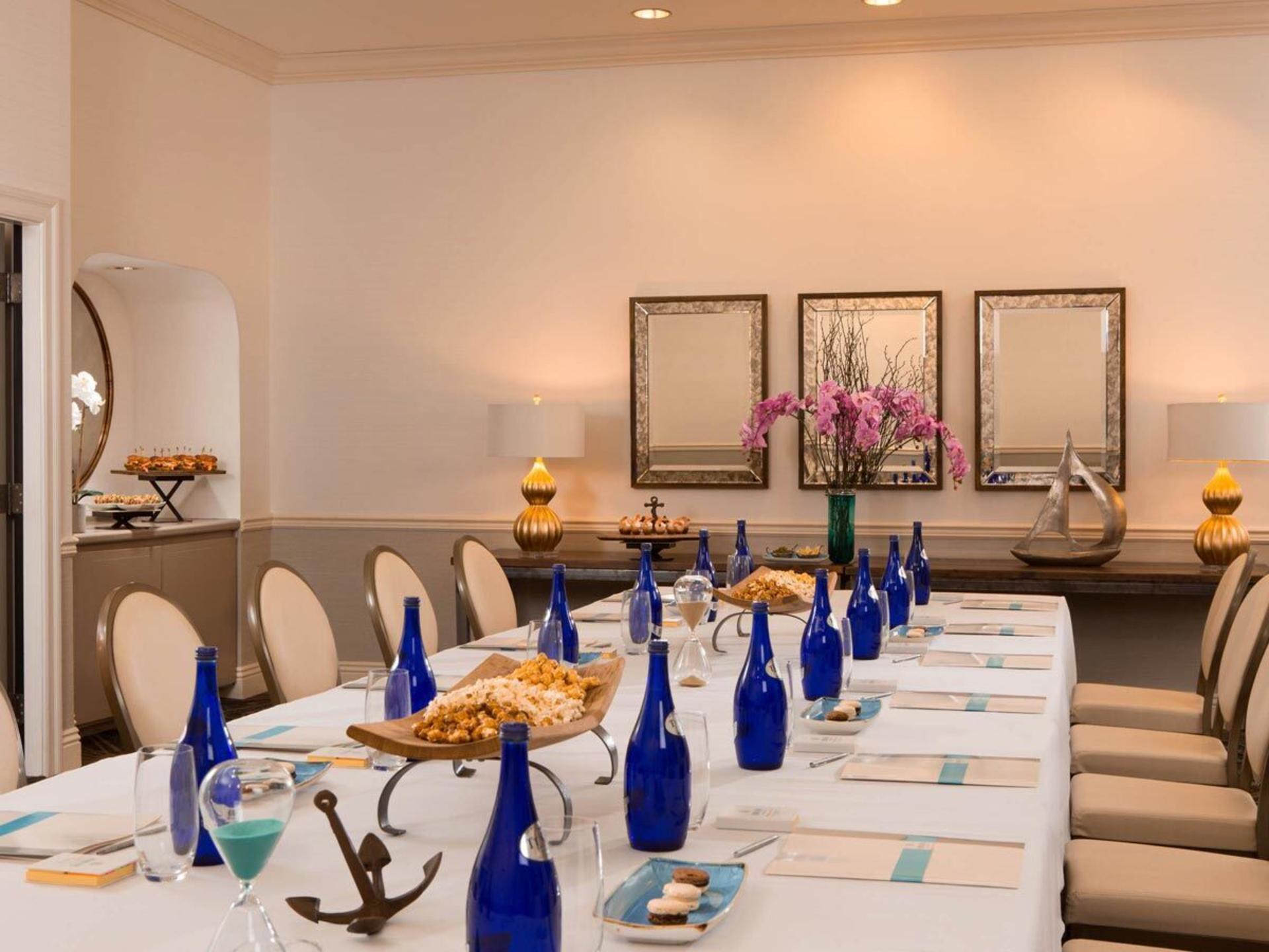 La Jolla Room