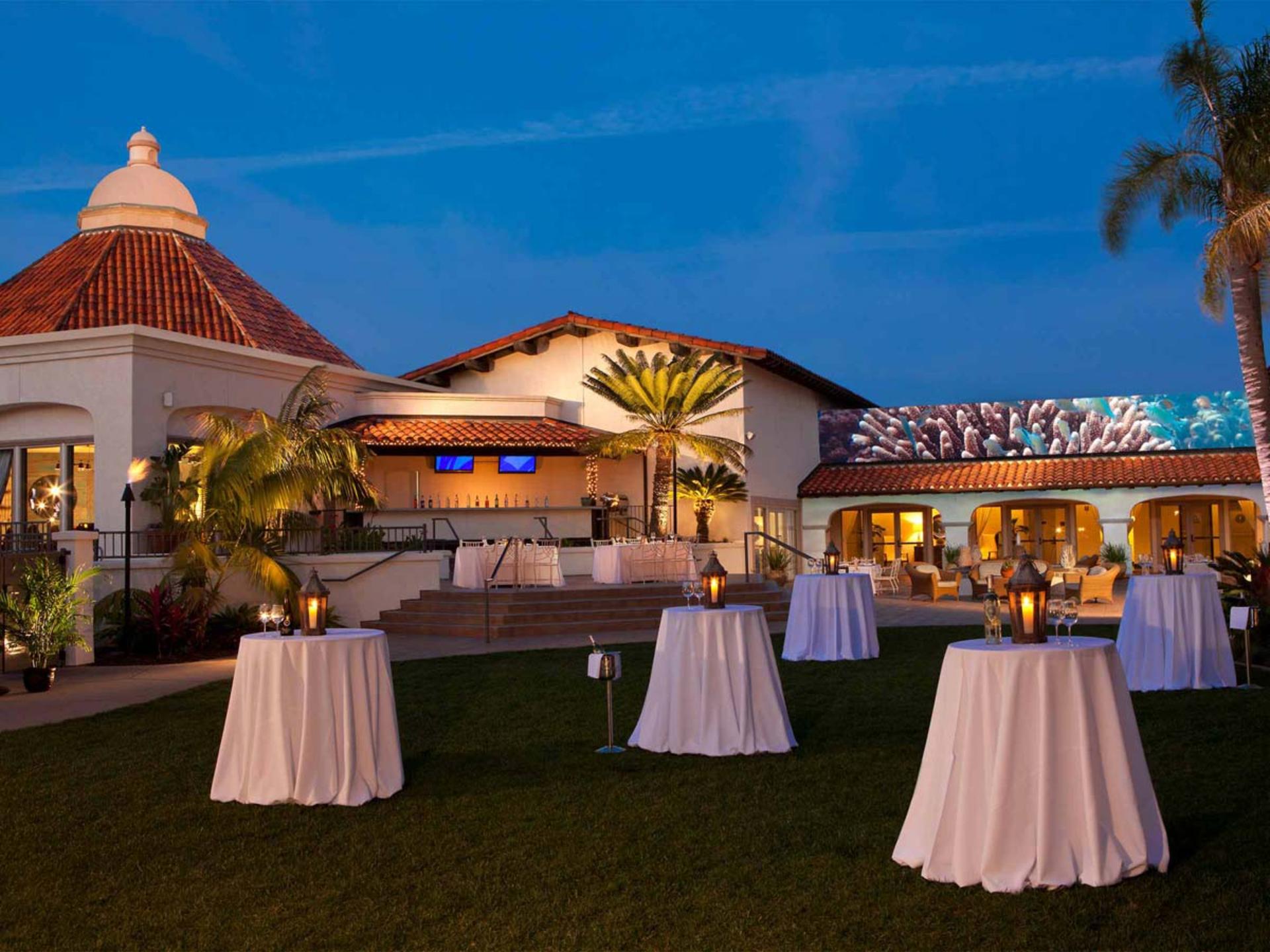 Cabo Courtyard