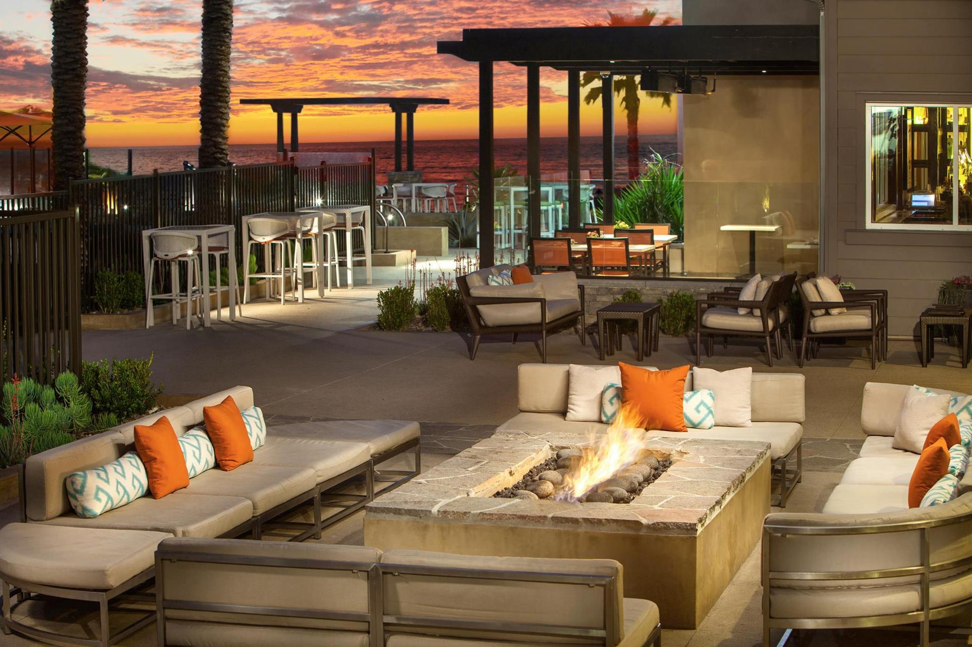 Fire Lounge
