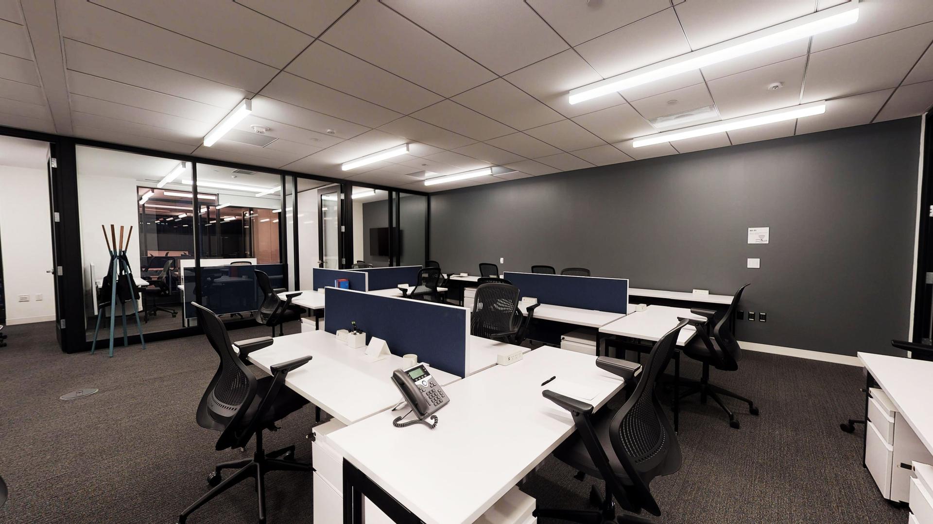 WorkSuite 1305