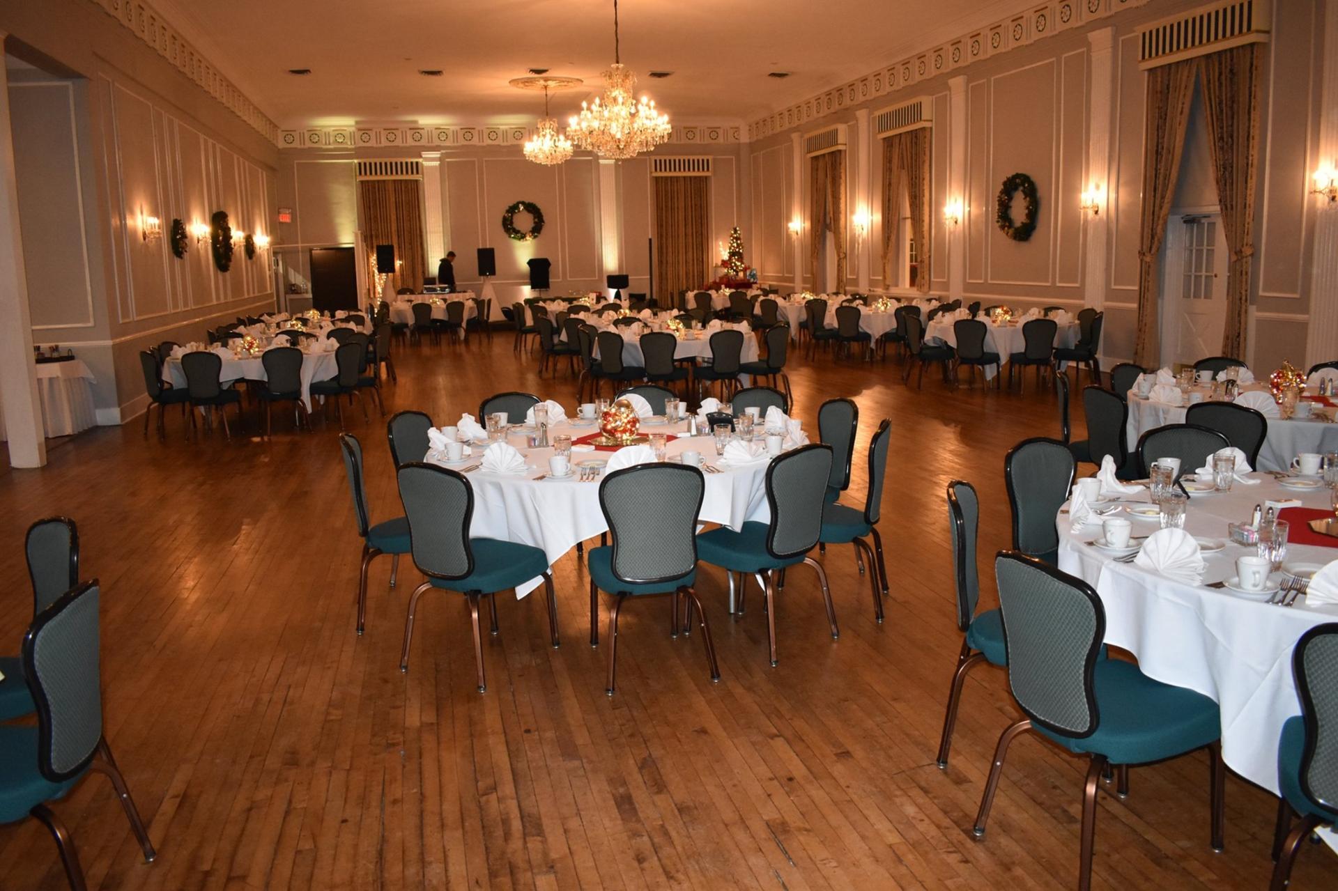 Ballroom 